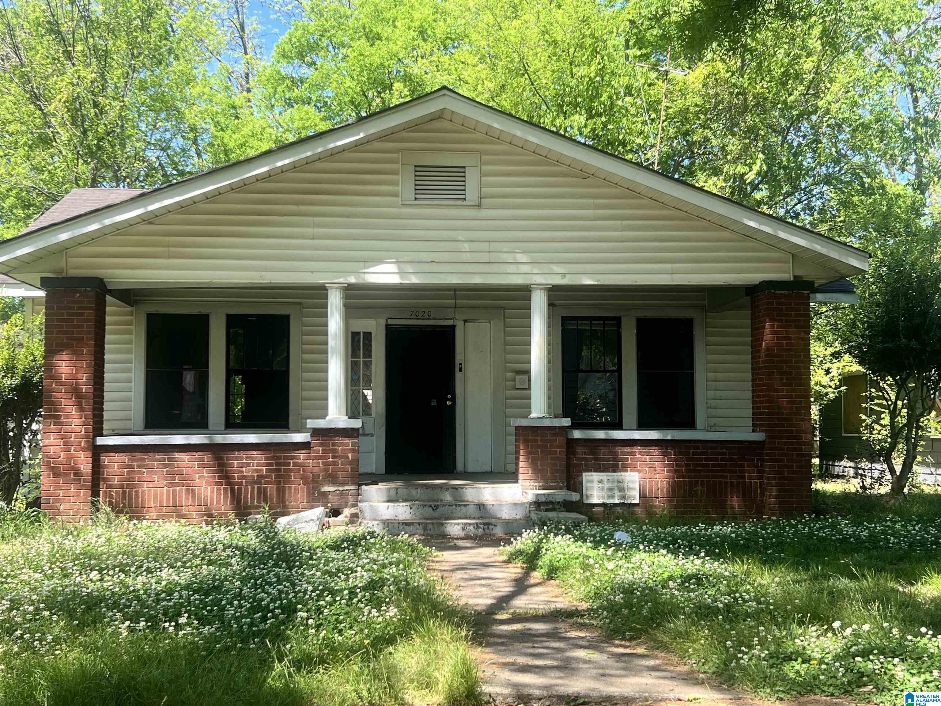 Photo 1 of 2 — 7020 DIVISION AVENUE, BIRMINGHAM, AL 35206