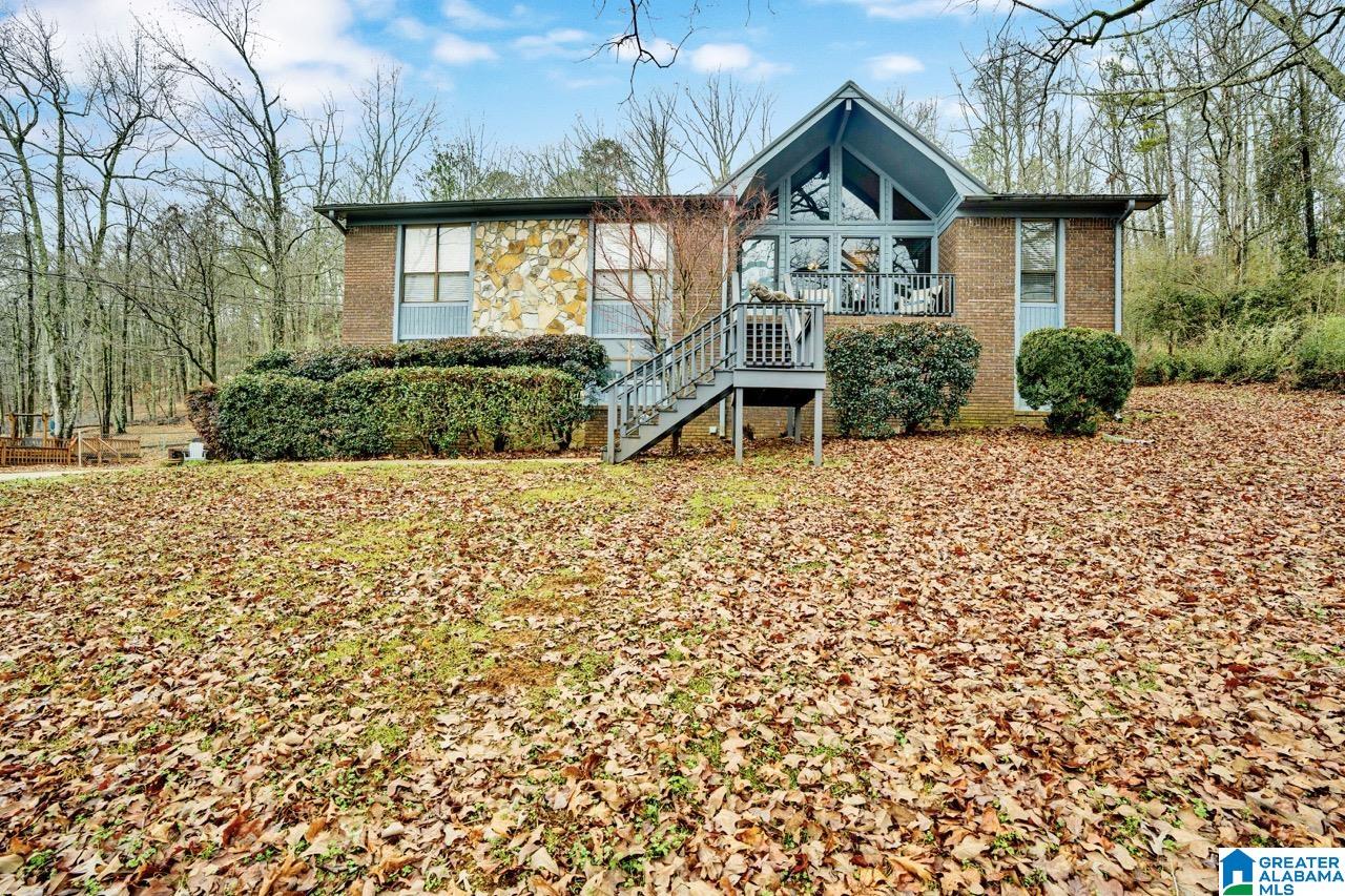 1110 ROCK CREST DRIVE