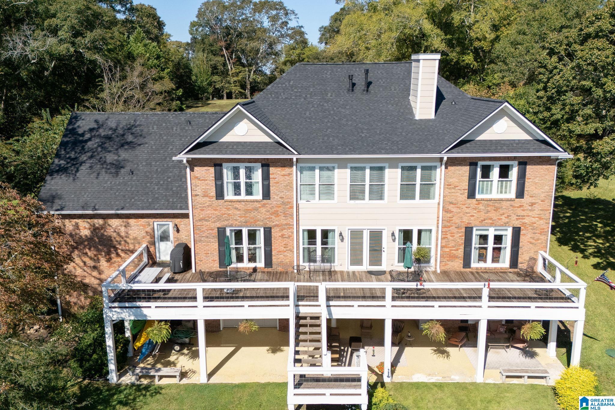 620 RIVER OAKS DRIVE