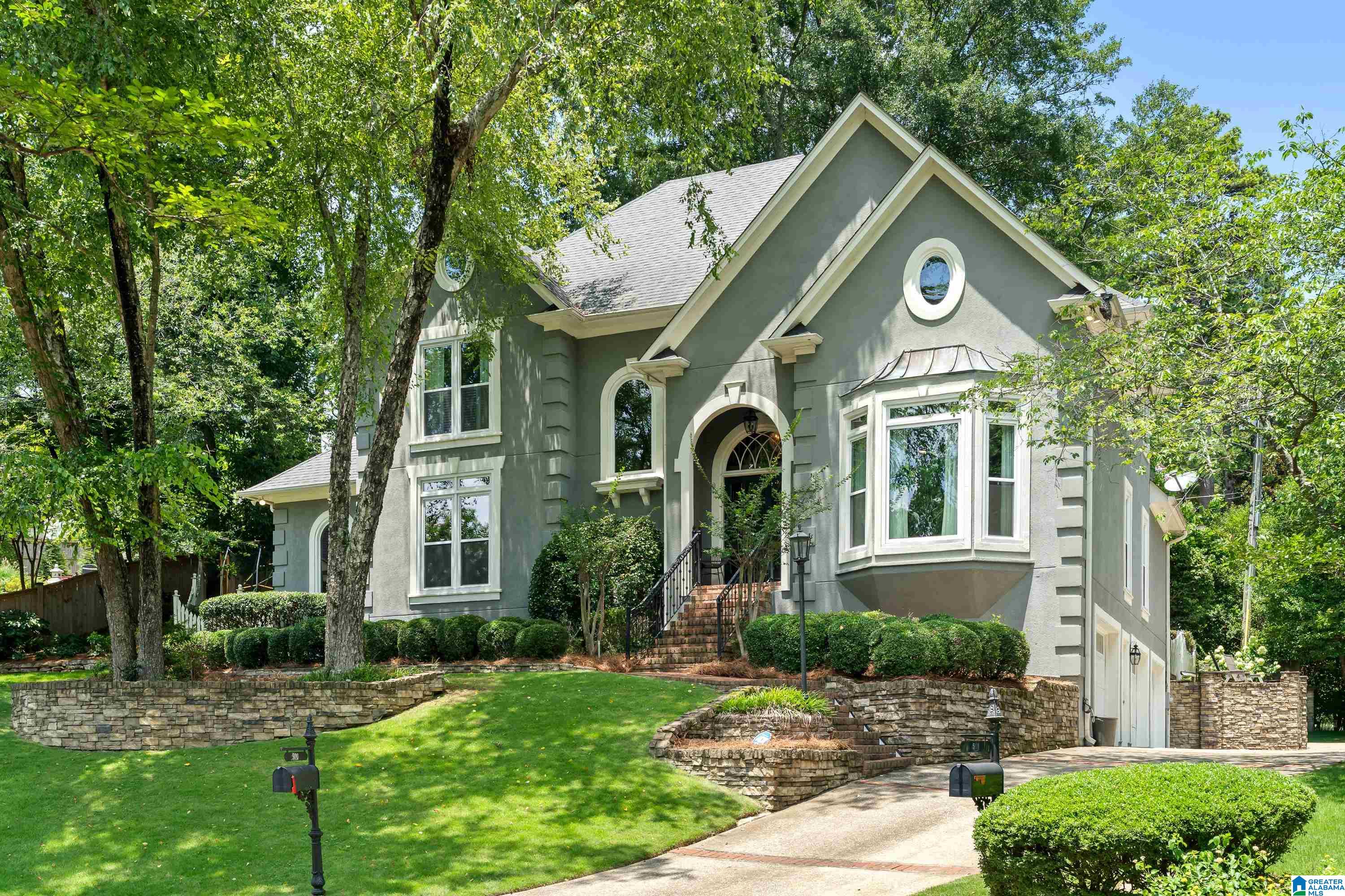 Photo 1 of 74 — 500 OLD SAULTER CIRCLE, HOMEWOOD, AL 35209