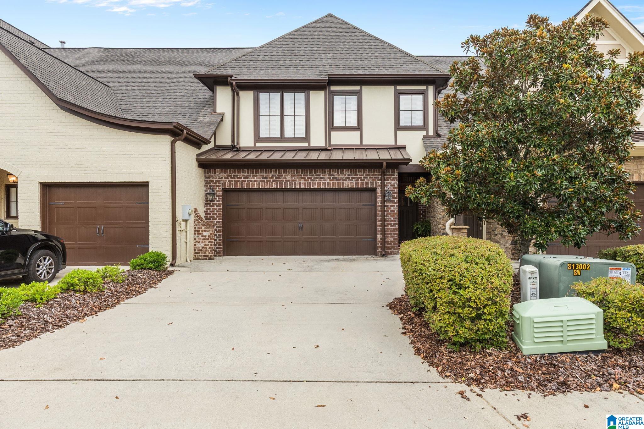 4076 EAGLE RIDGE COURT