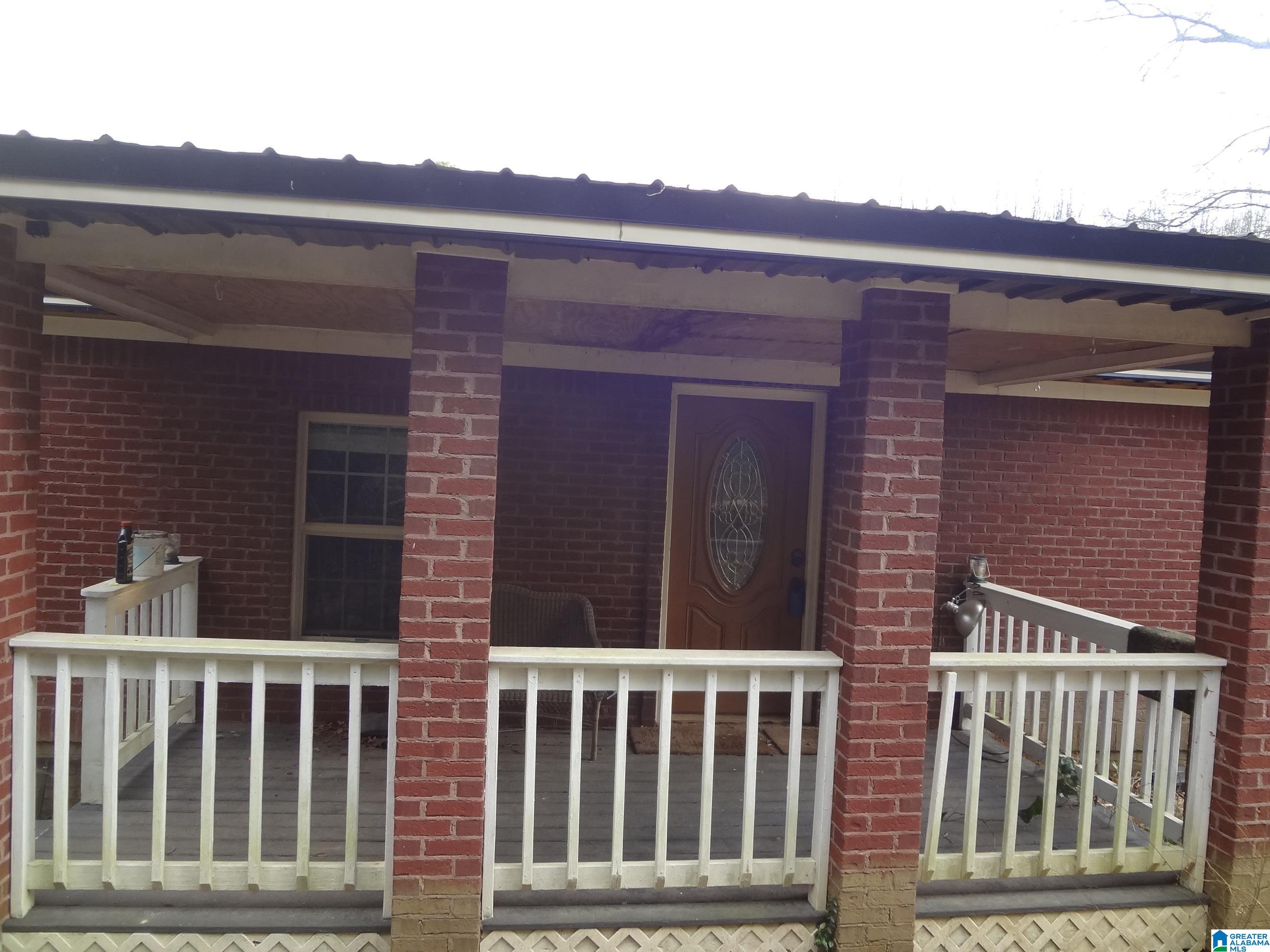 125 LAKE DRIVE