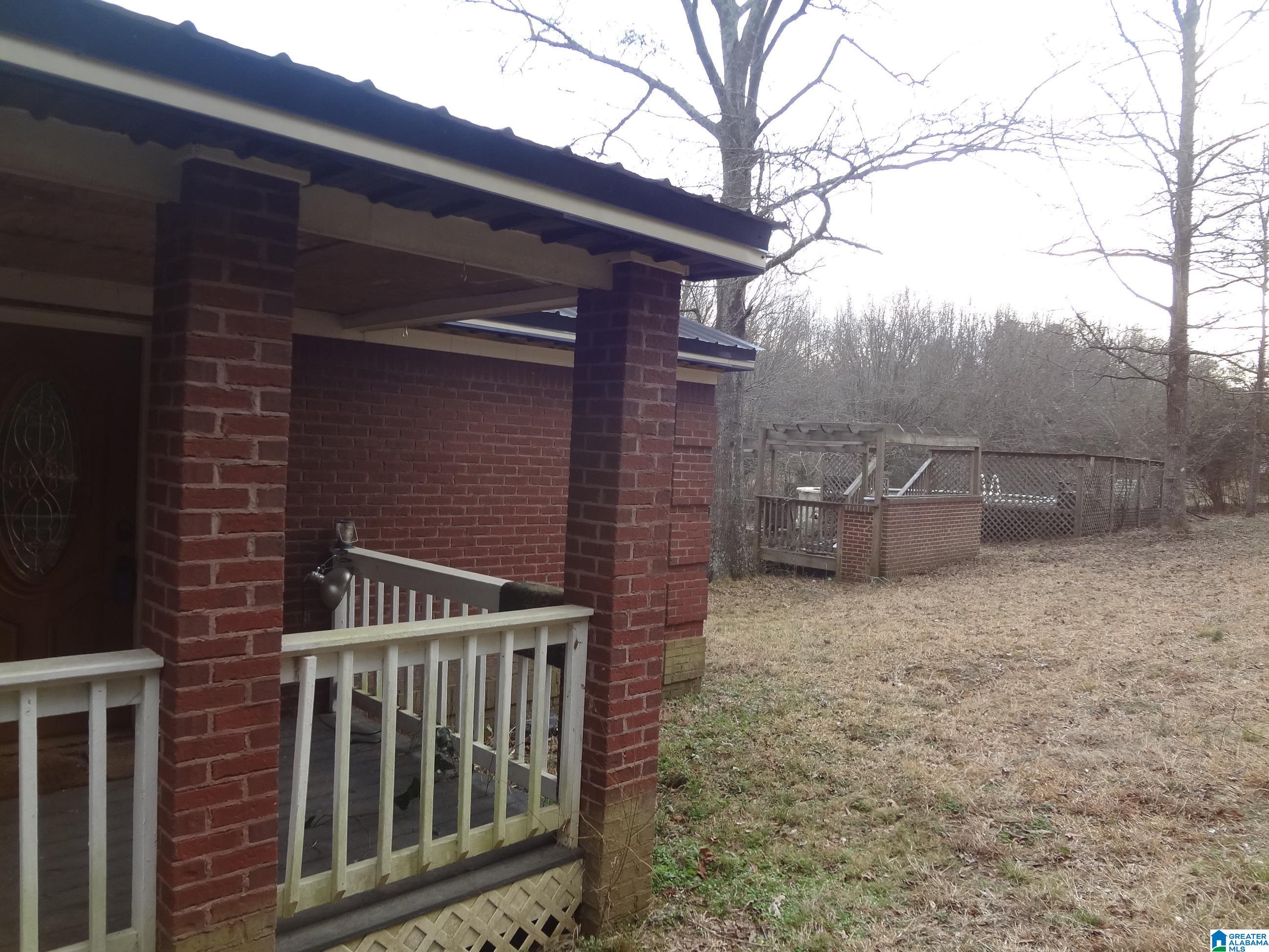 125 LAKE DRIVE