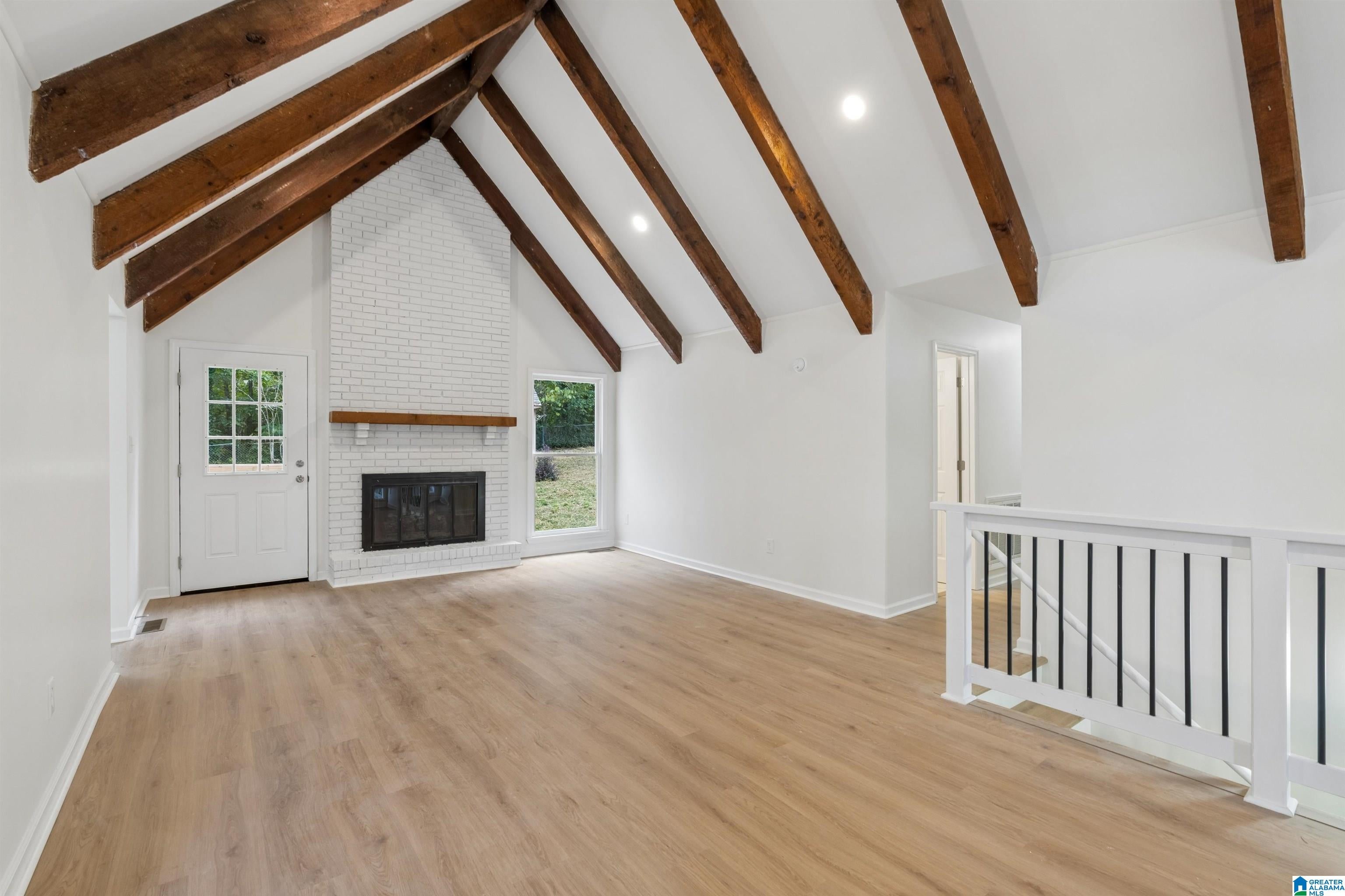 5874 DOGWOOD CIRCLE