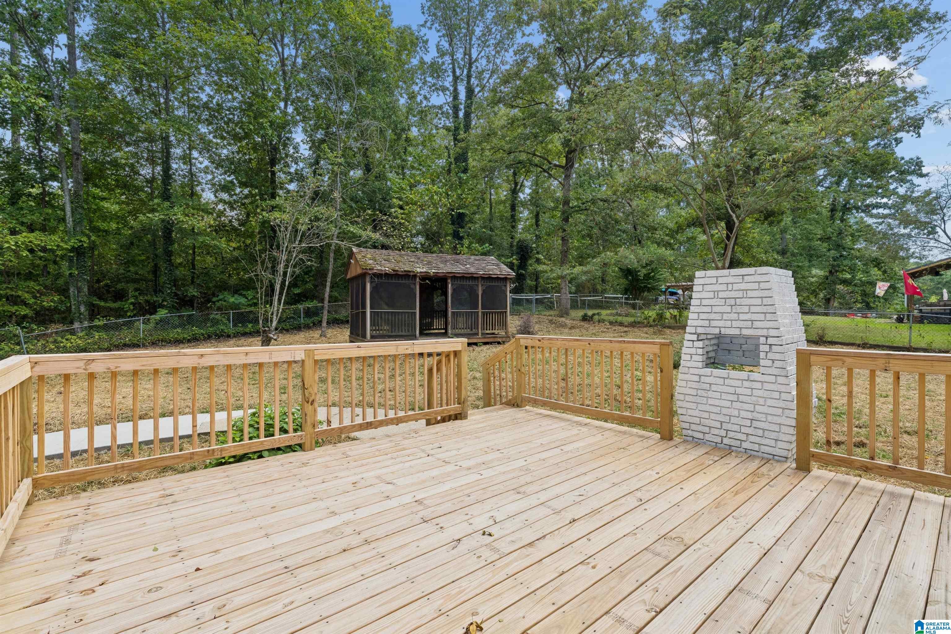 5874 DOGWOOD CIRCLE