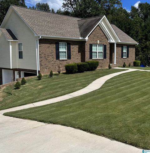 180 THORNBERRY DRIVE HAYDEN AL 35079