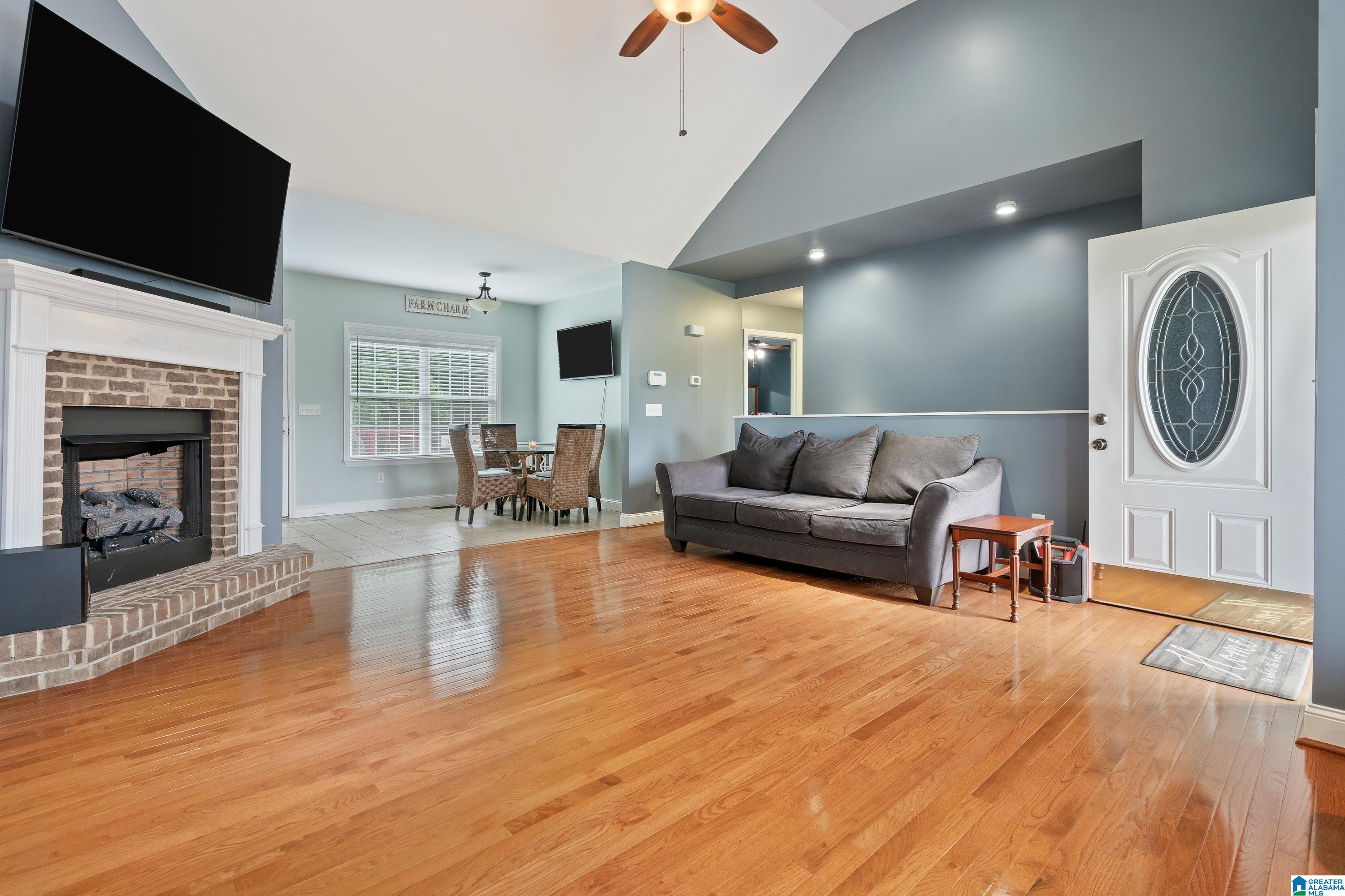 180 THORNBERRY DRIVE