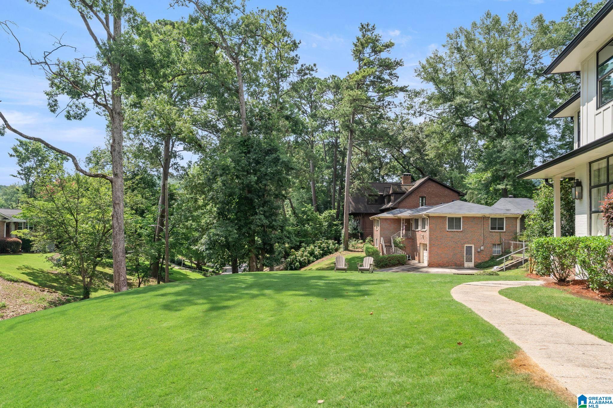 605 DEVON DRIVE