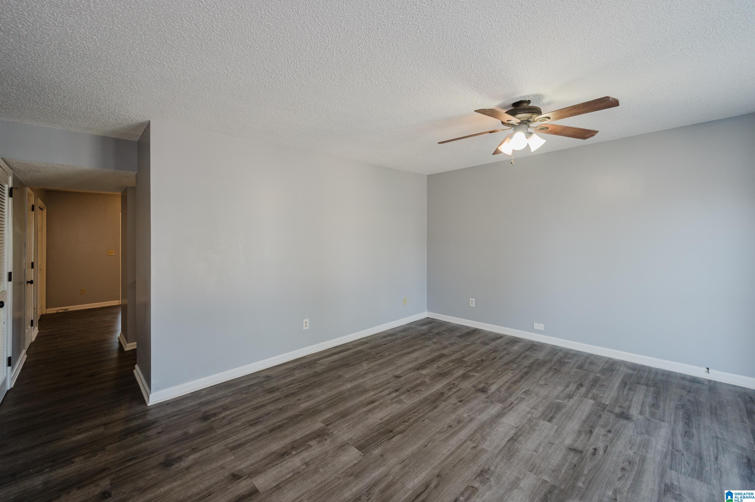 2152 CHESHIRE DRIVE