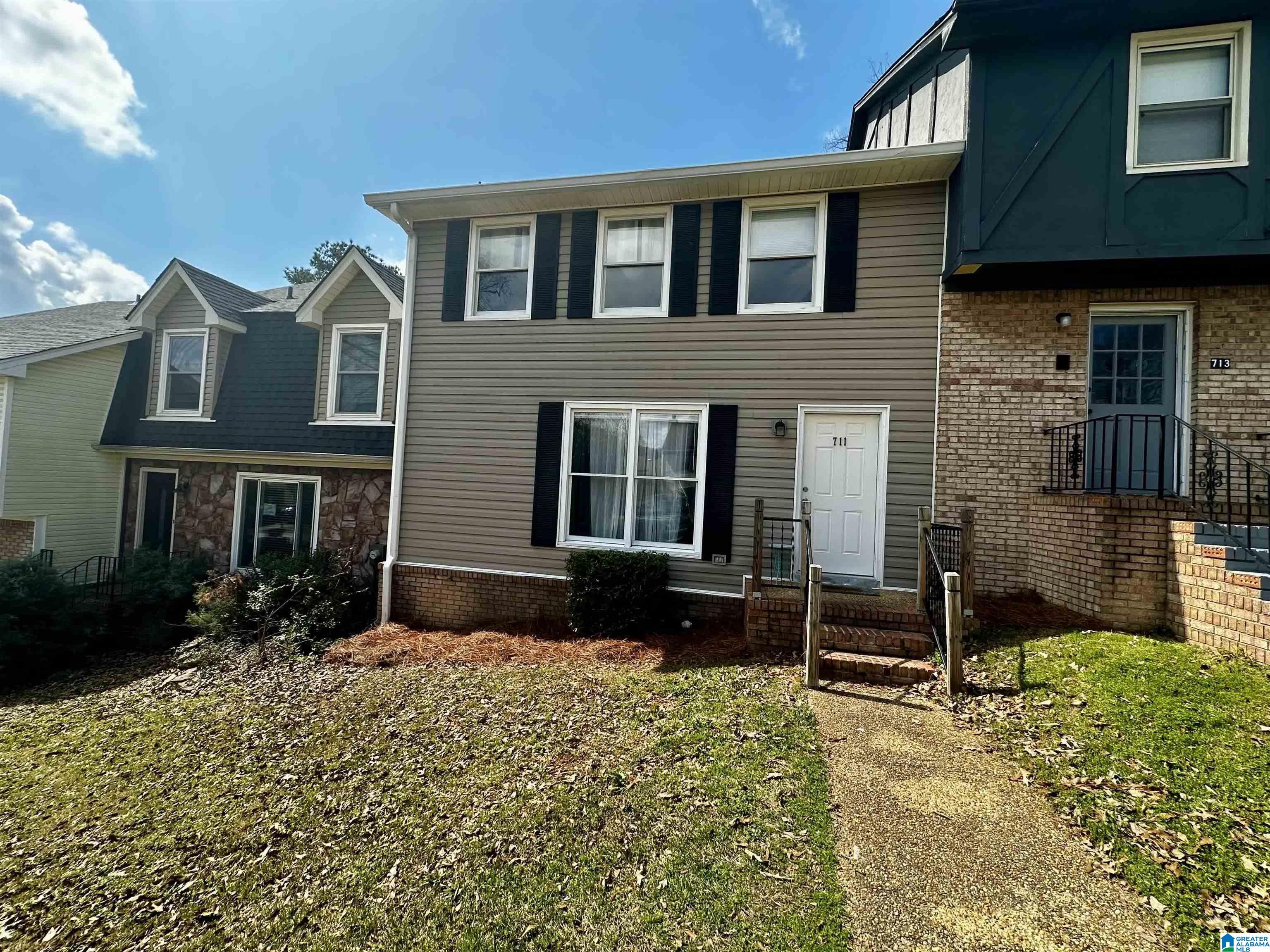 711 CAHABA MANOR DRIVE