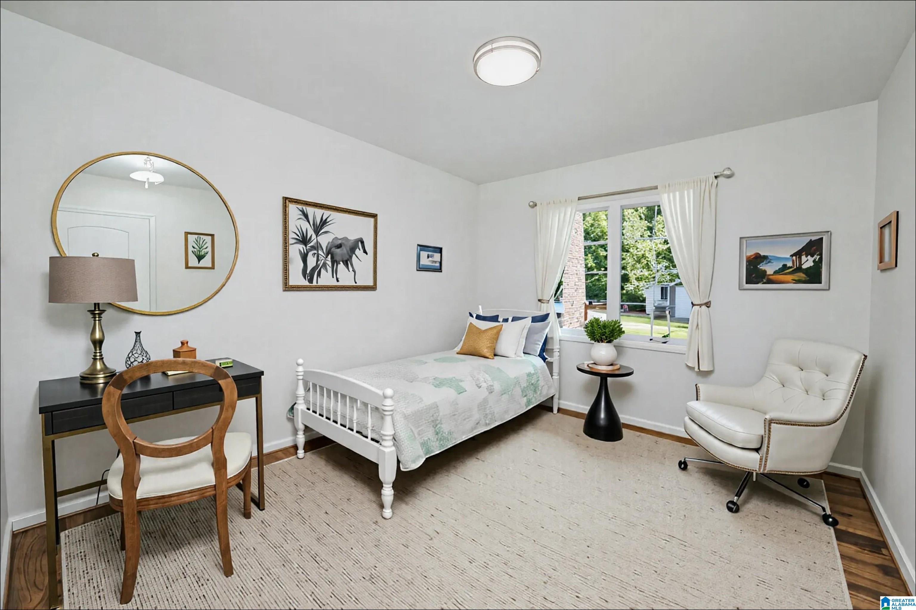 1044 DREXEL DRIVE