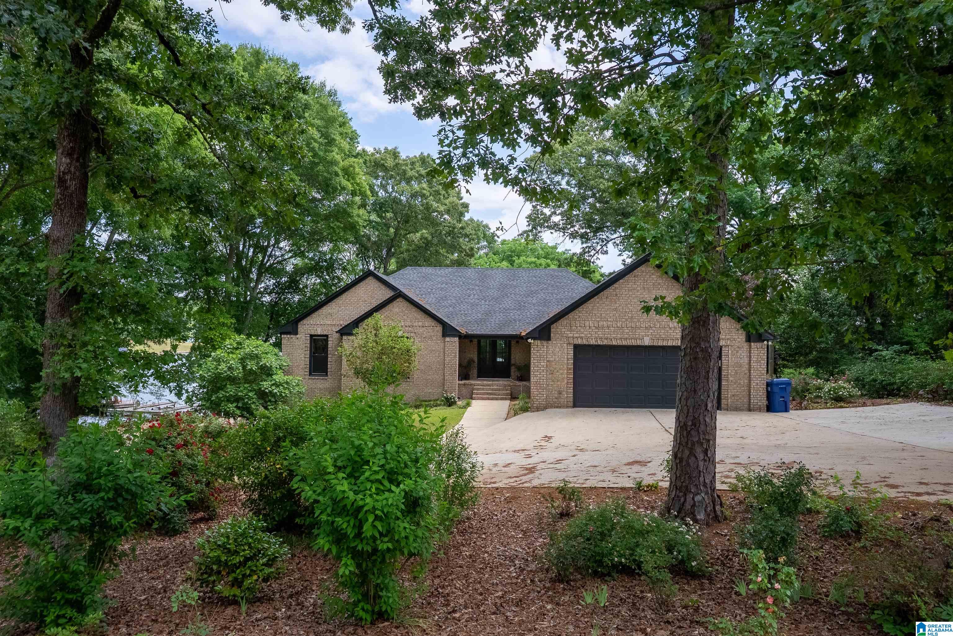 5804 LEE ROAD