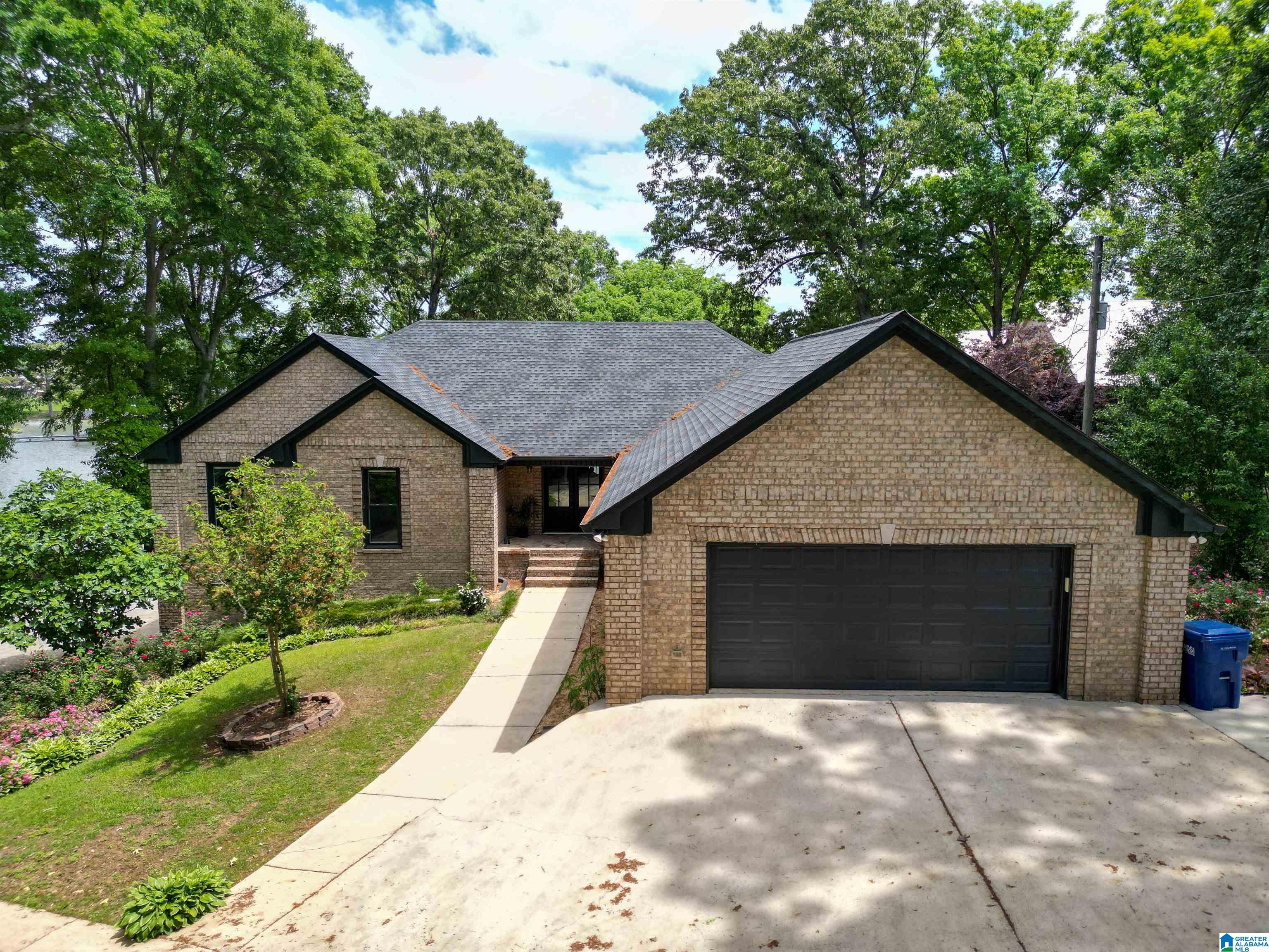 5804 LEE ROAD