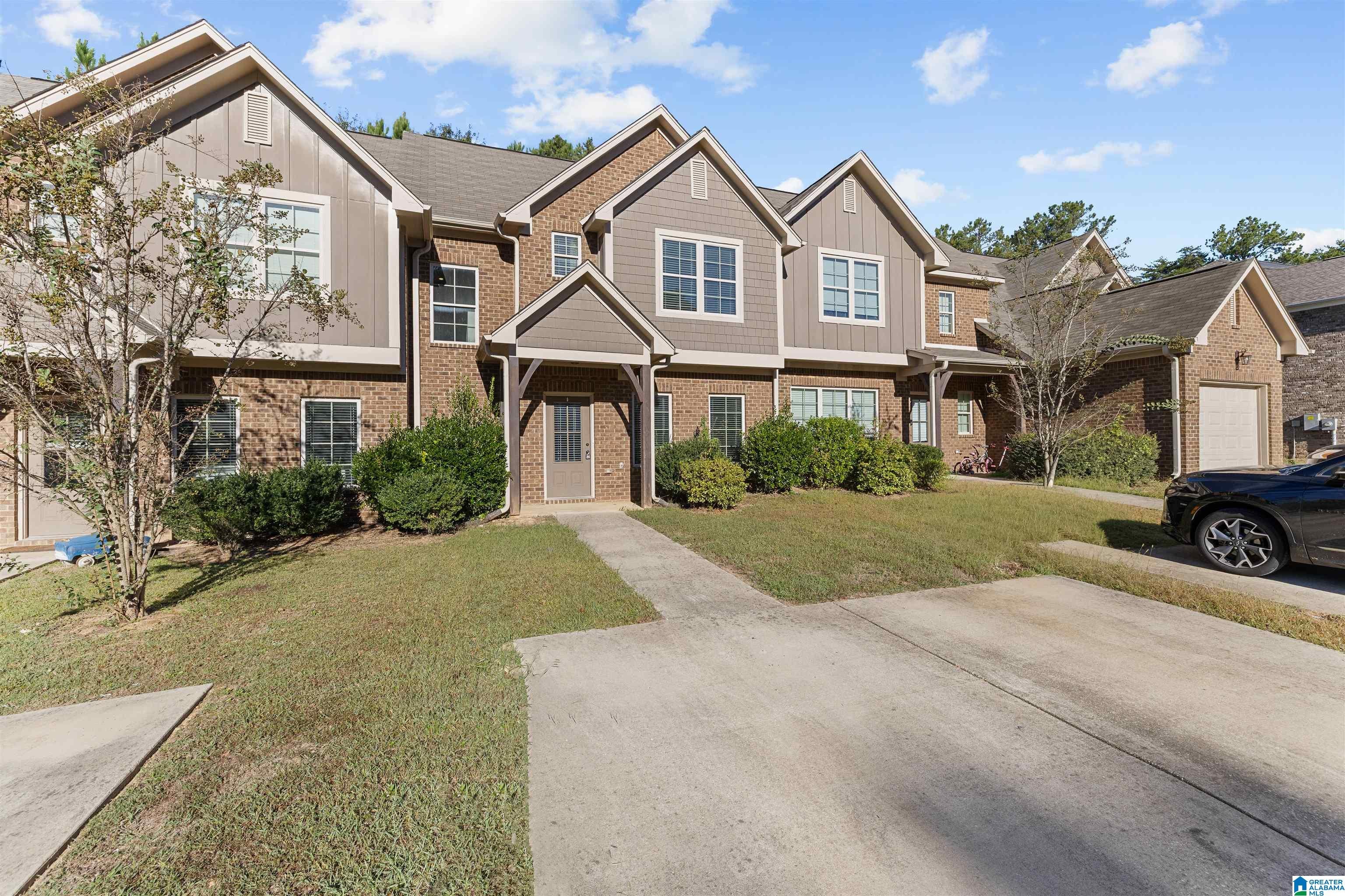 536 POLO WAY