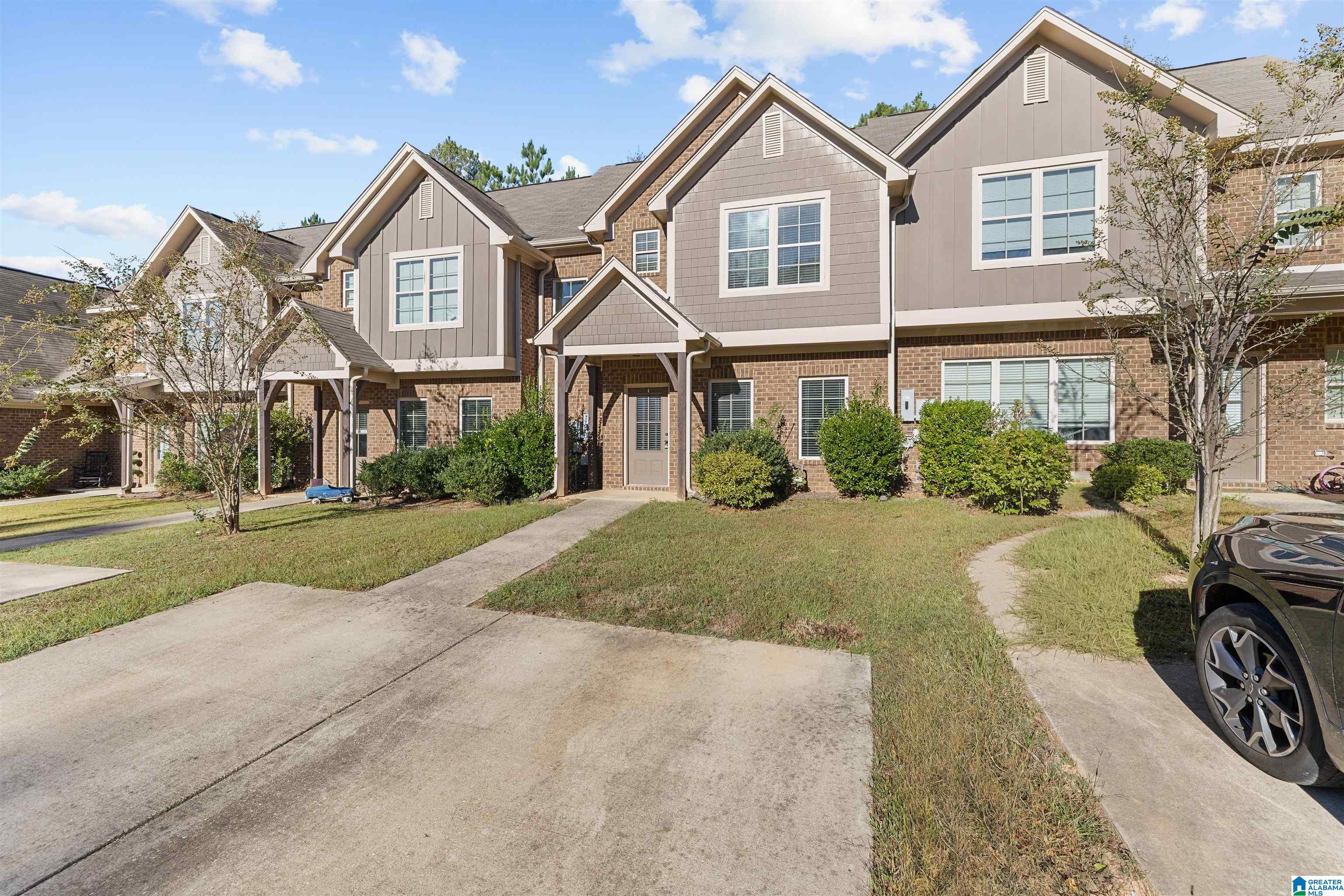 536 POLO WAY