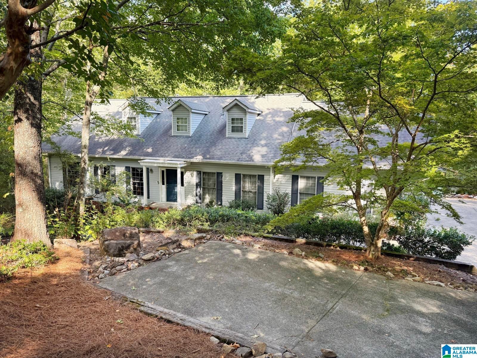 1 LAUREL CANYON ROAD