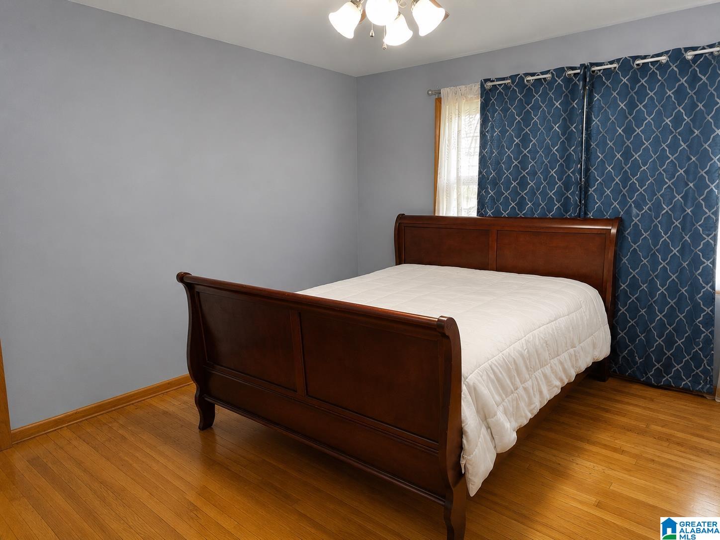 2801 9TH STREET NE