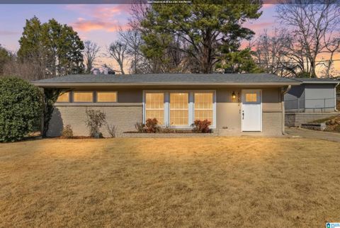 4752 TEXAS AVENUE IRONDALE AL 35210