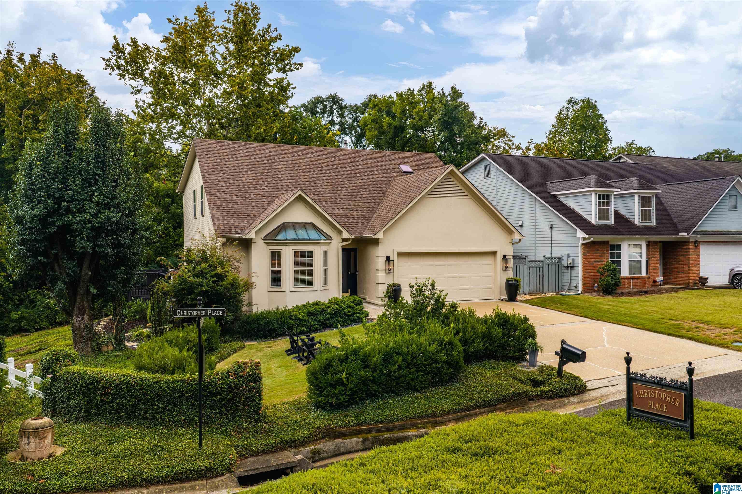 2400 CHRISTOPHER PLACE