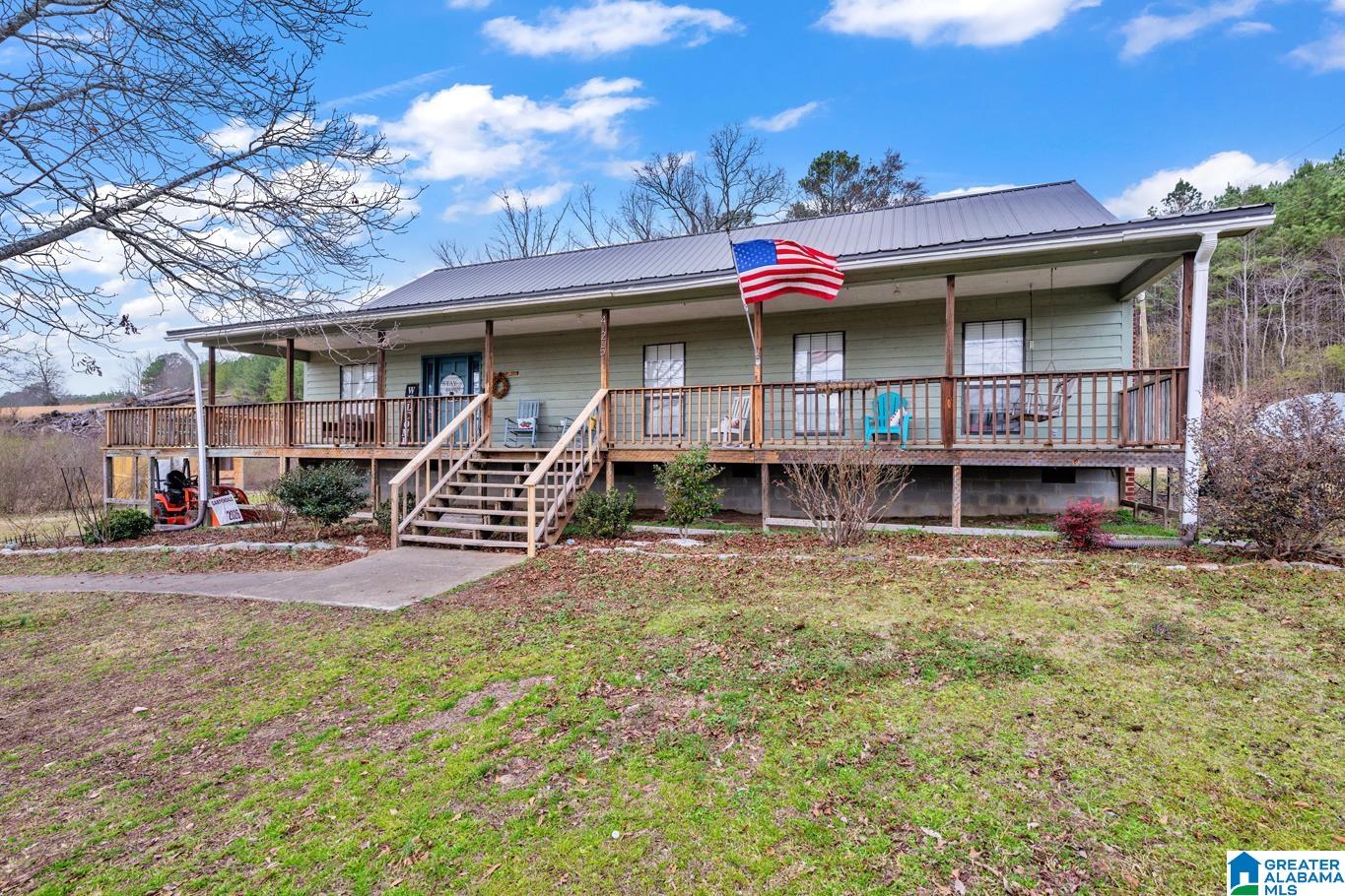 Photo 1 of 39 — 425 ARMSTRONG DRIVE, HAYDEN, AL 35079