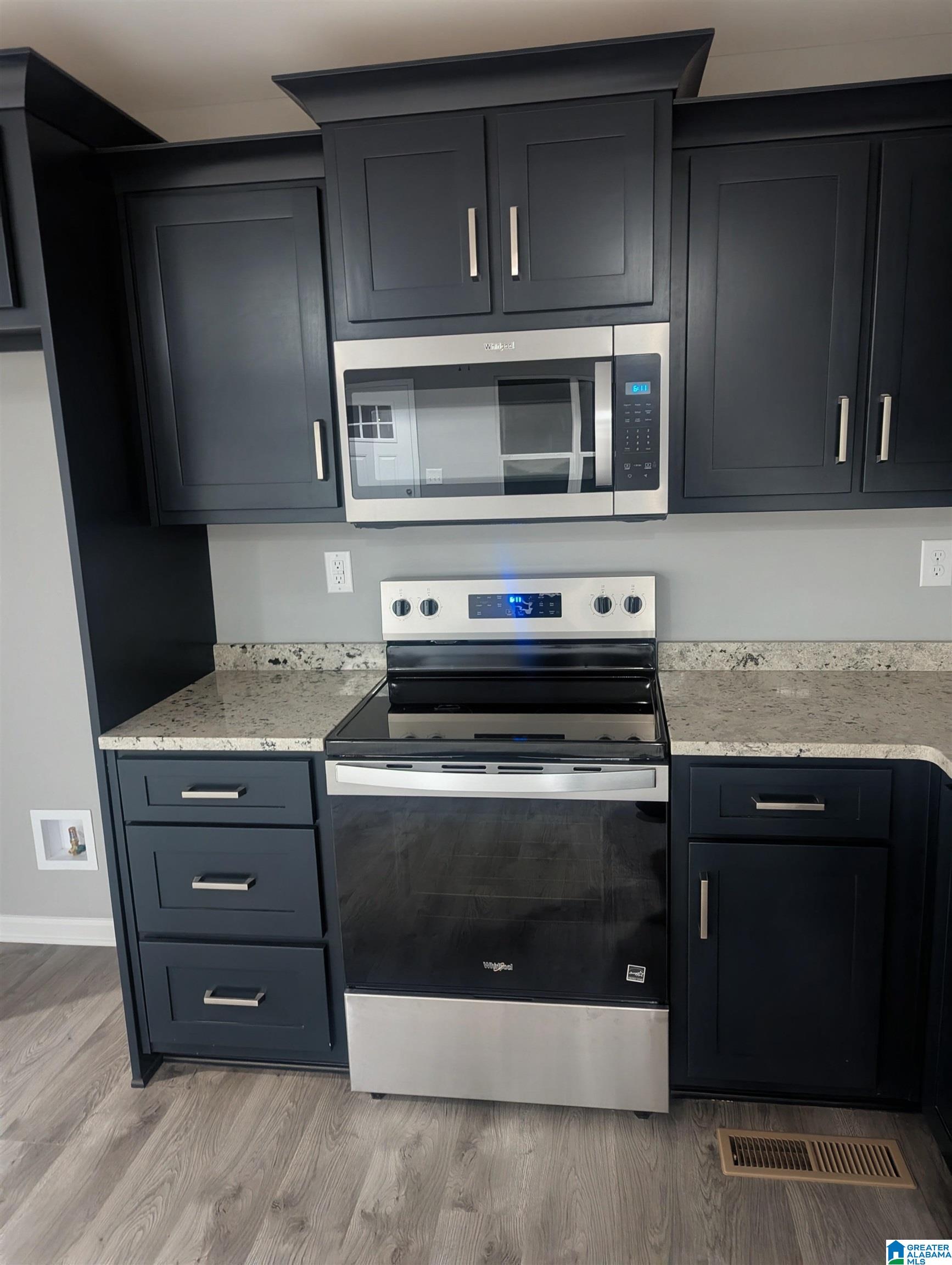 12800 HONEYSUCKLE CIRCLE