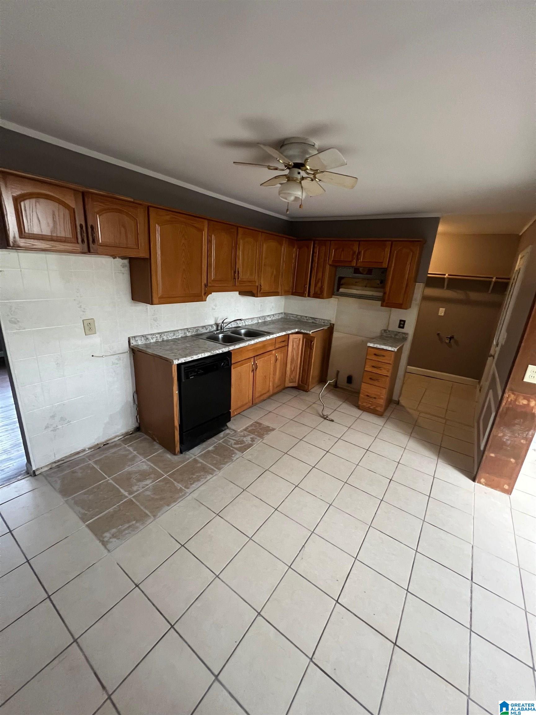 341 ARGONNE DRIVE NE