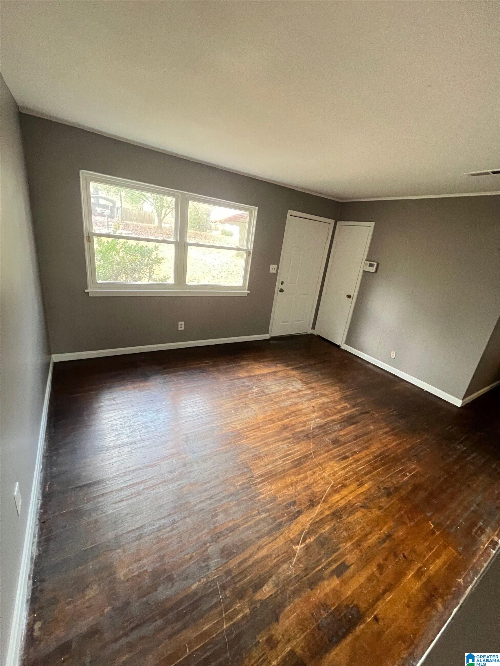 341 ARGONNE DRIVE NE