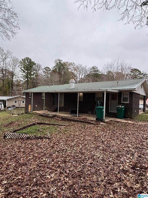 902 RIDGE DRIVE WEAVER AL 36277