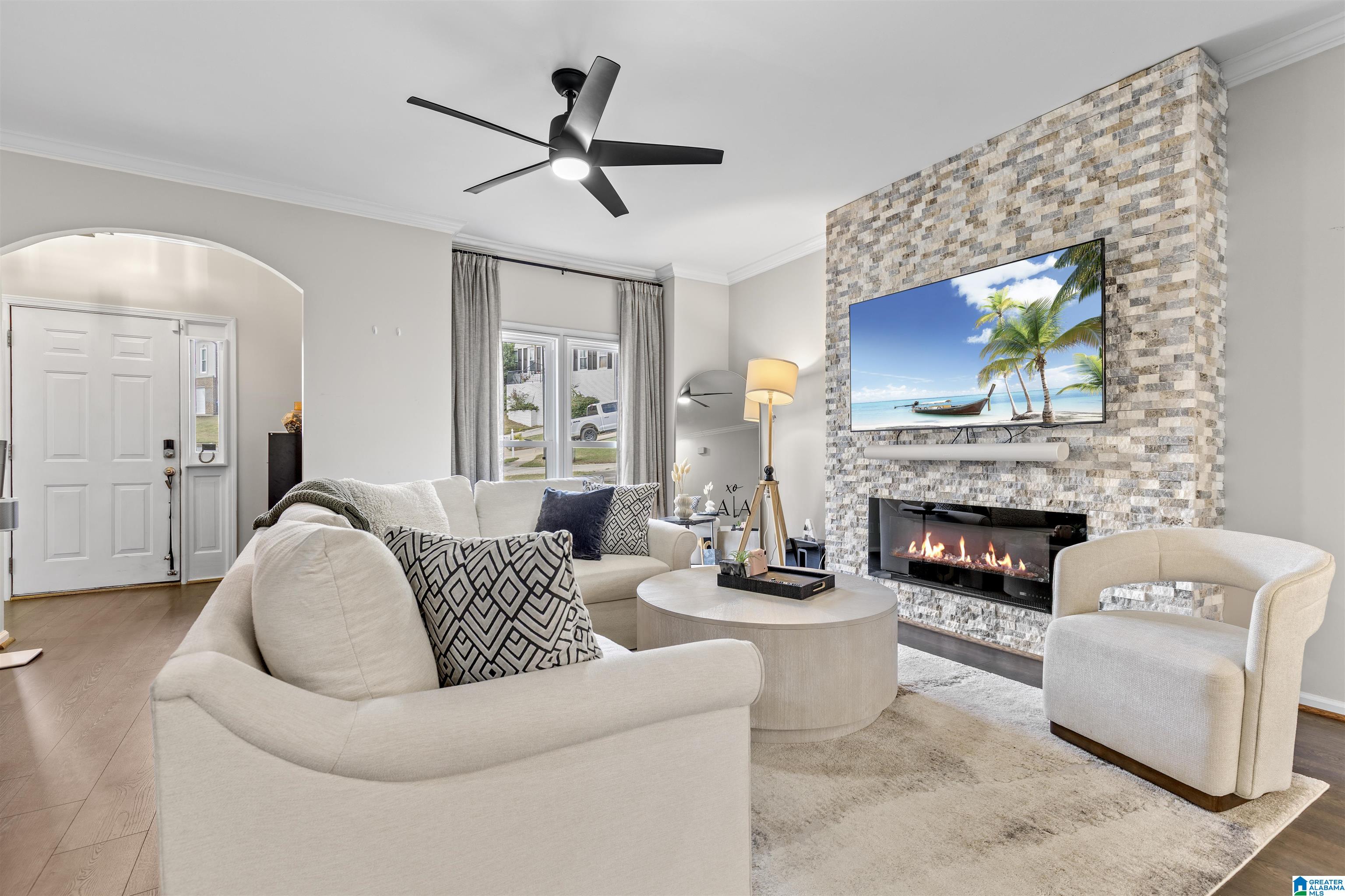 704 RIDGE WAY CIRCLE