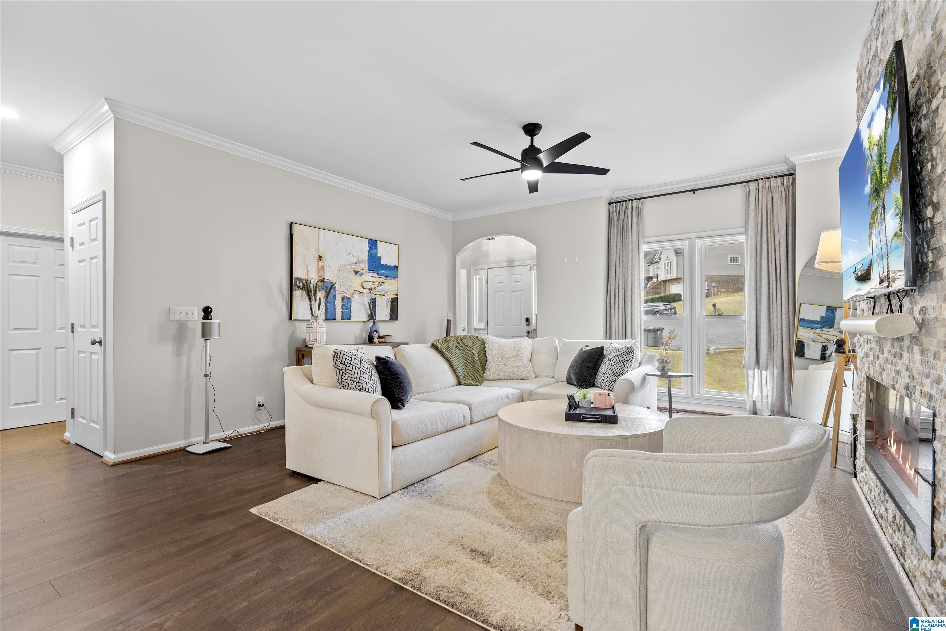 704 RIDGE WAY CIRCLE