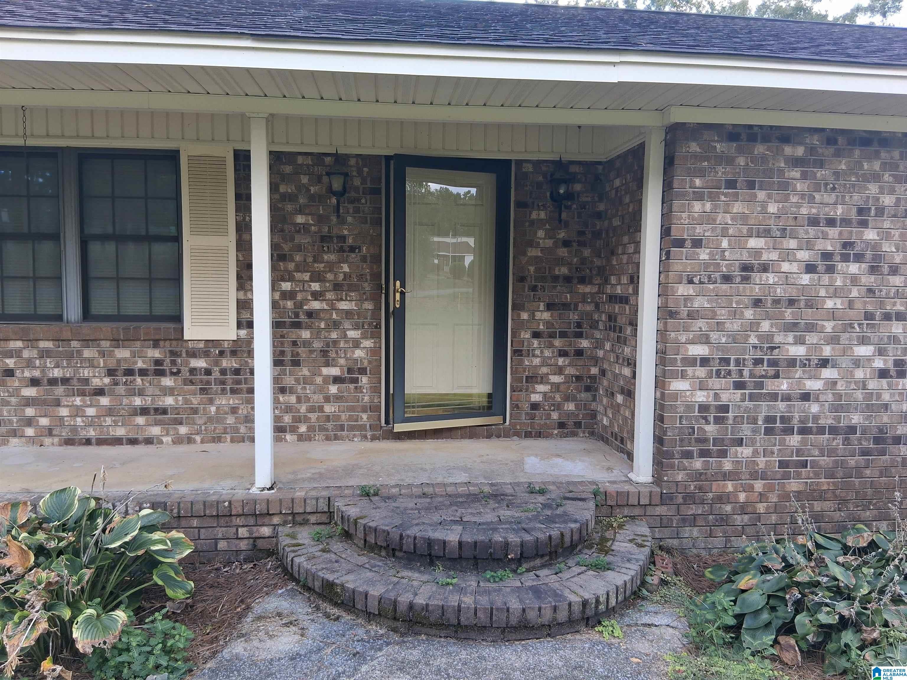 985 FOREST GLEN ROAD