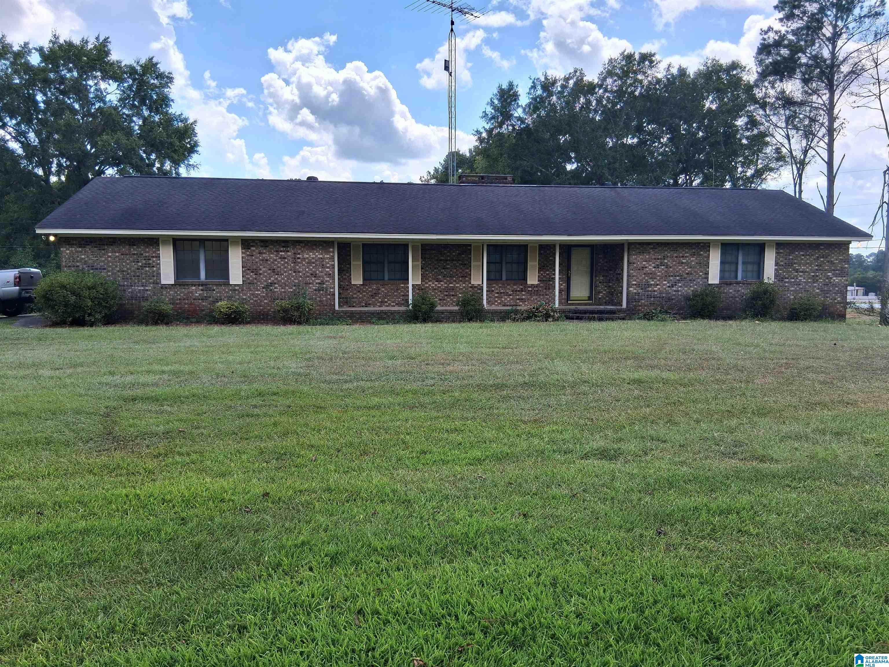 985 FOREST GLEN ROAD