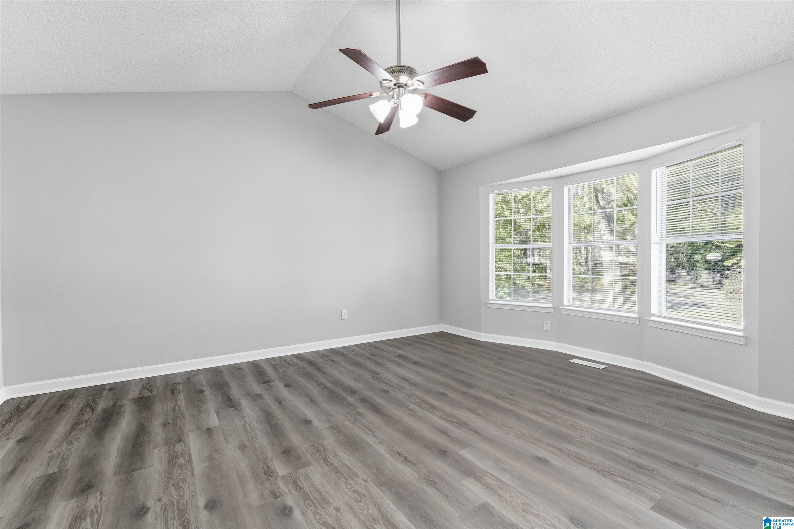 3009 WOOD CIRCLE