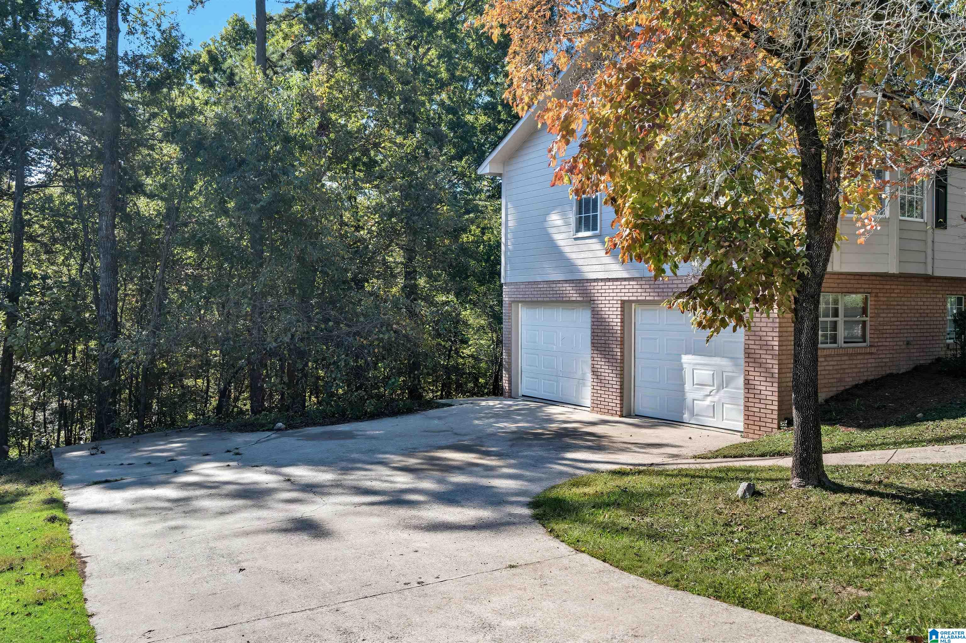 3009 WOOD CIRCLE