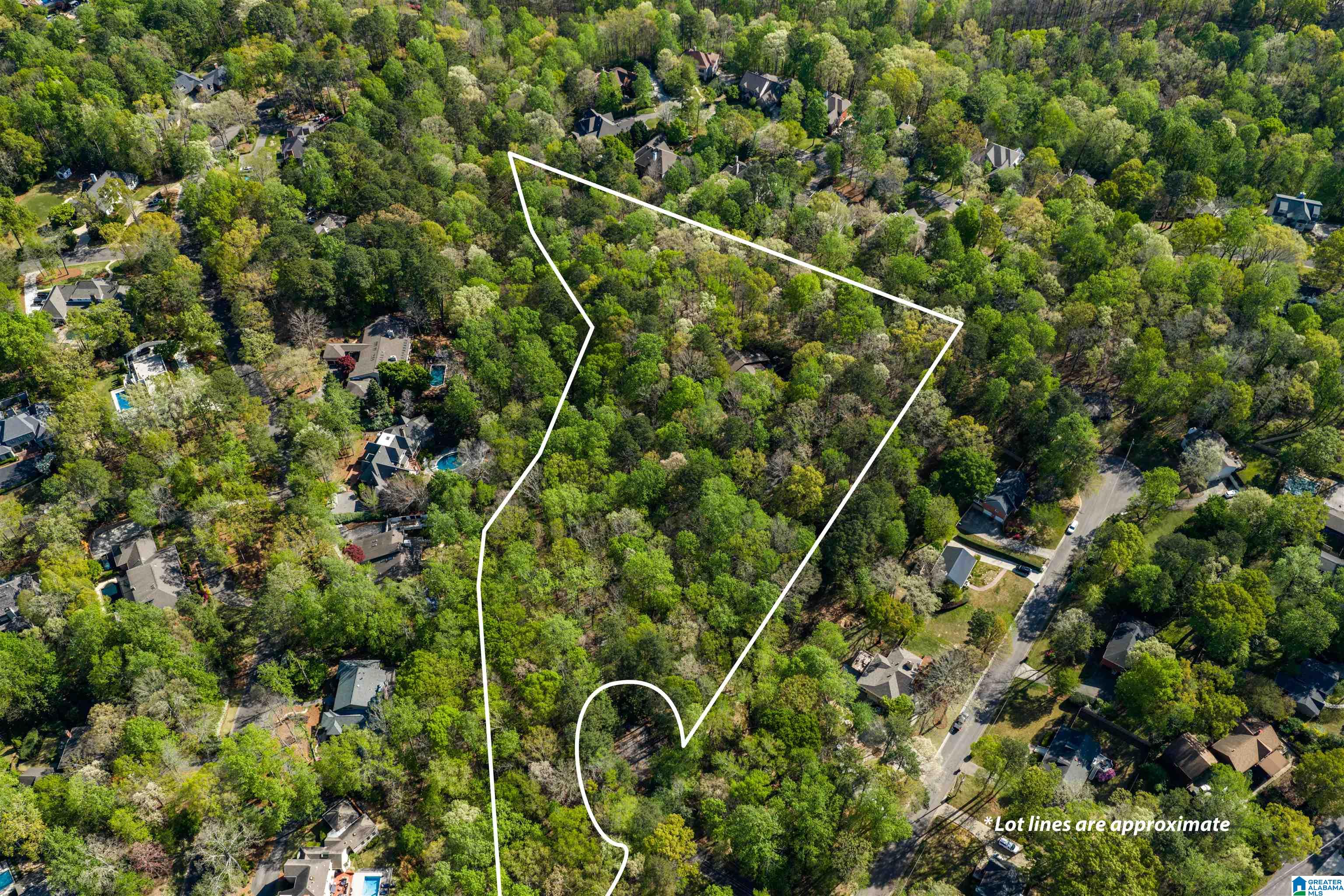 3829 WHITE OAK DRIVE