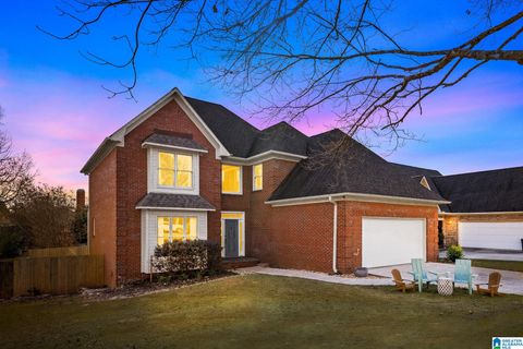 4544 HIGHLAND CREST CIRCLE HOOVER AL 35226