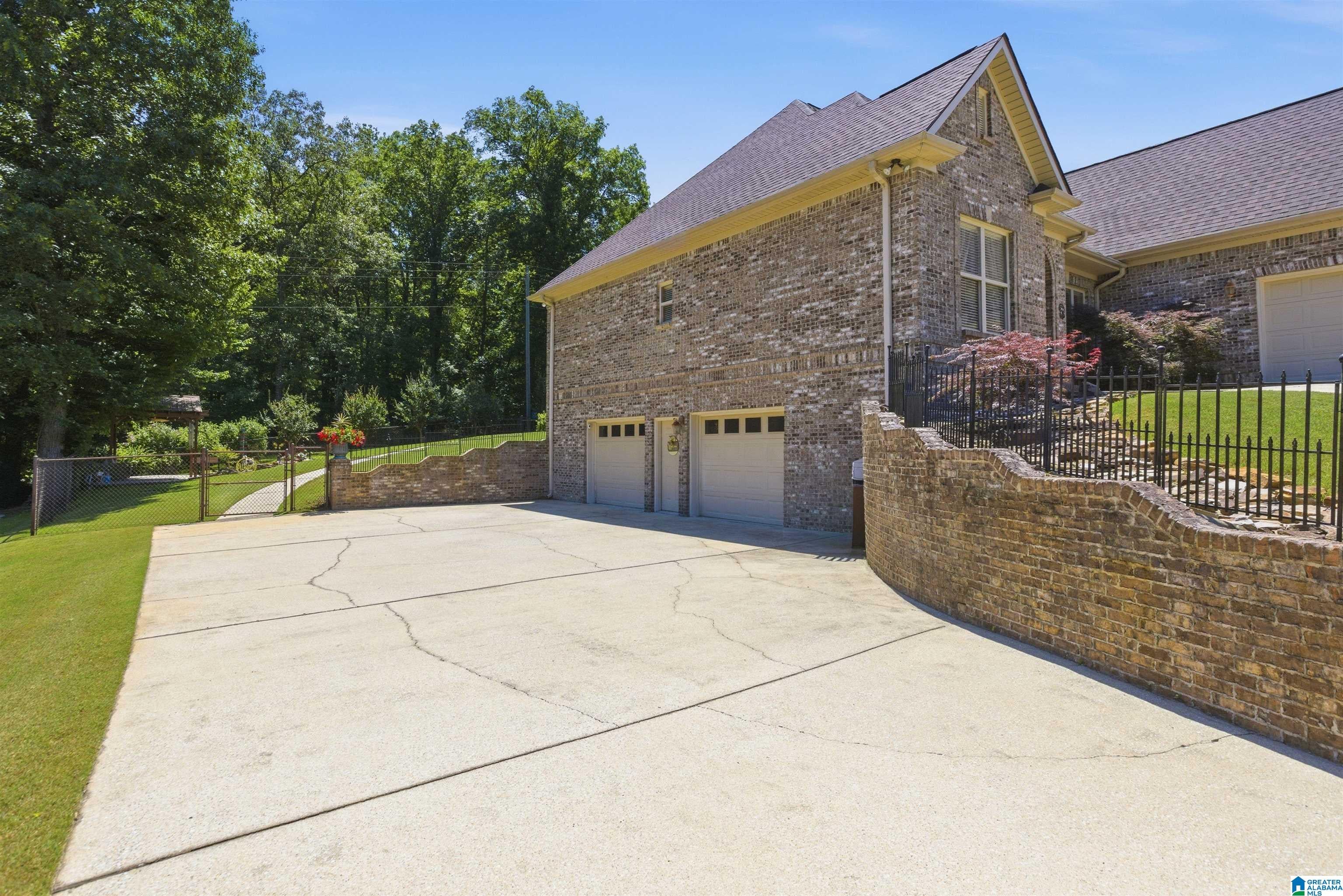 11958 FOUNDRY CIRCLE
