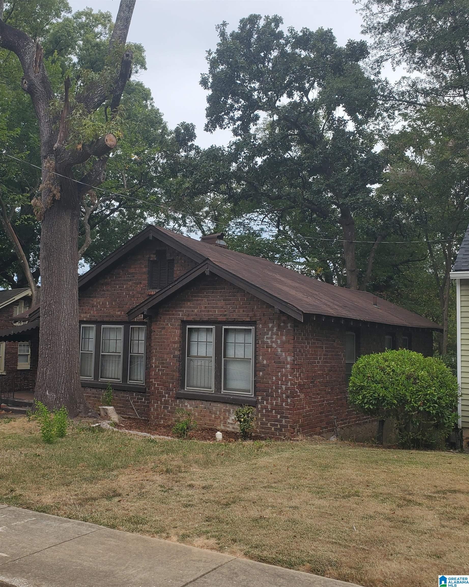 1640 GRAYMONT AVENUE W