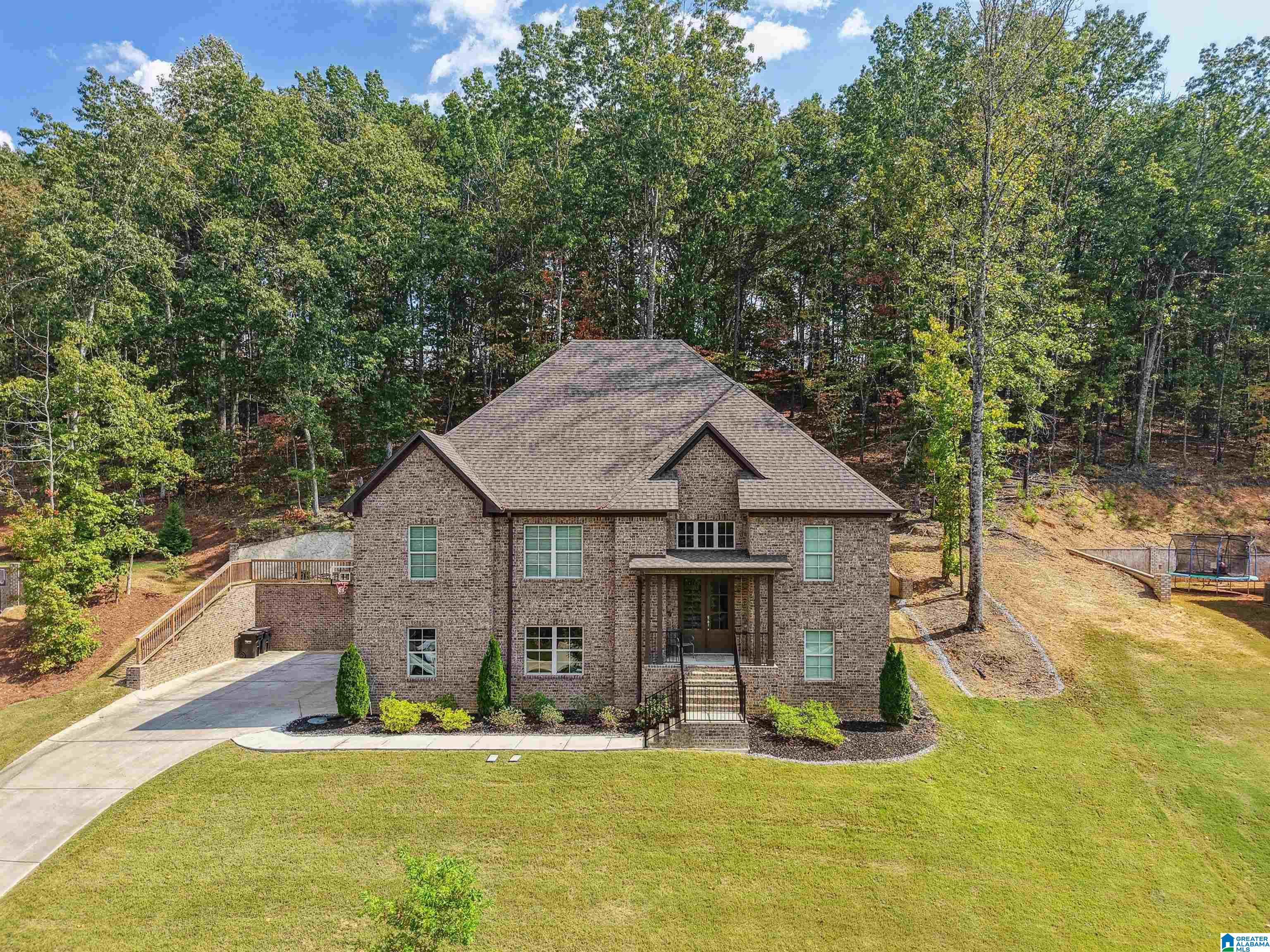 1013 GREY OAKS VALLEY