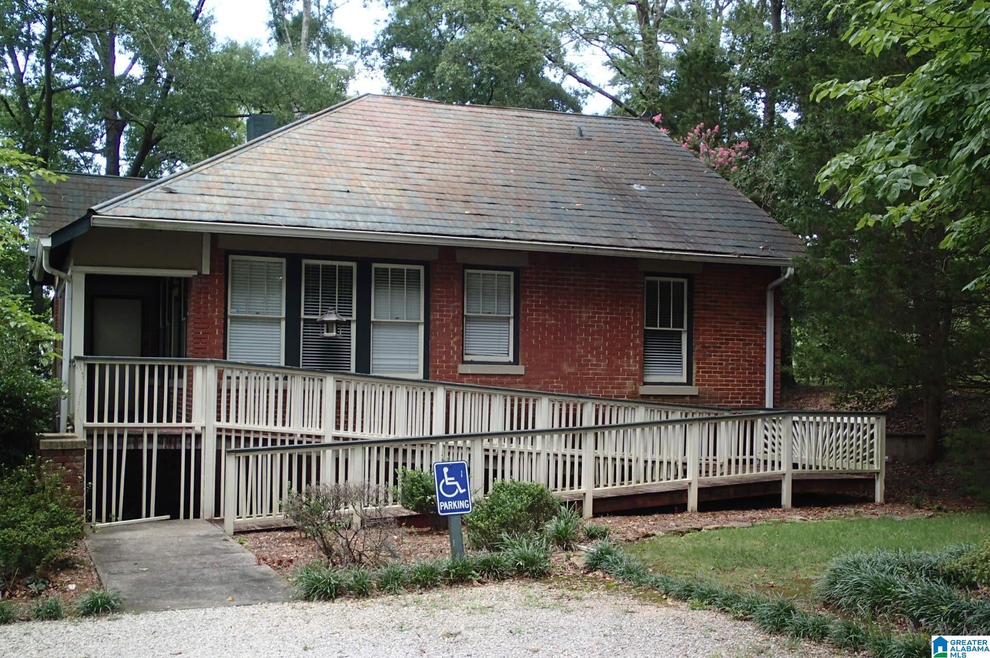 101 E 1ST STREET