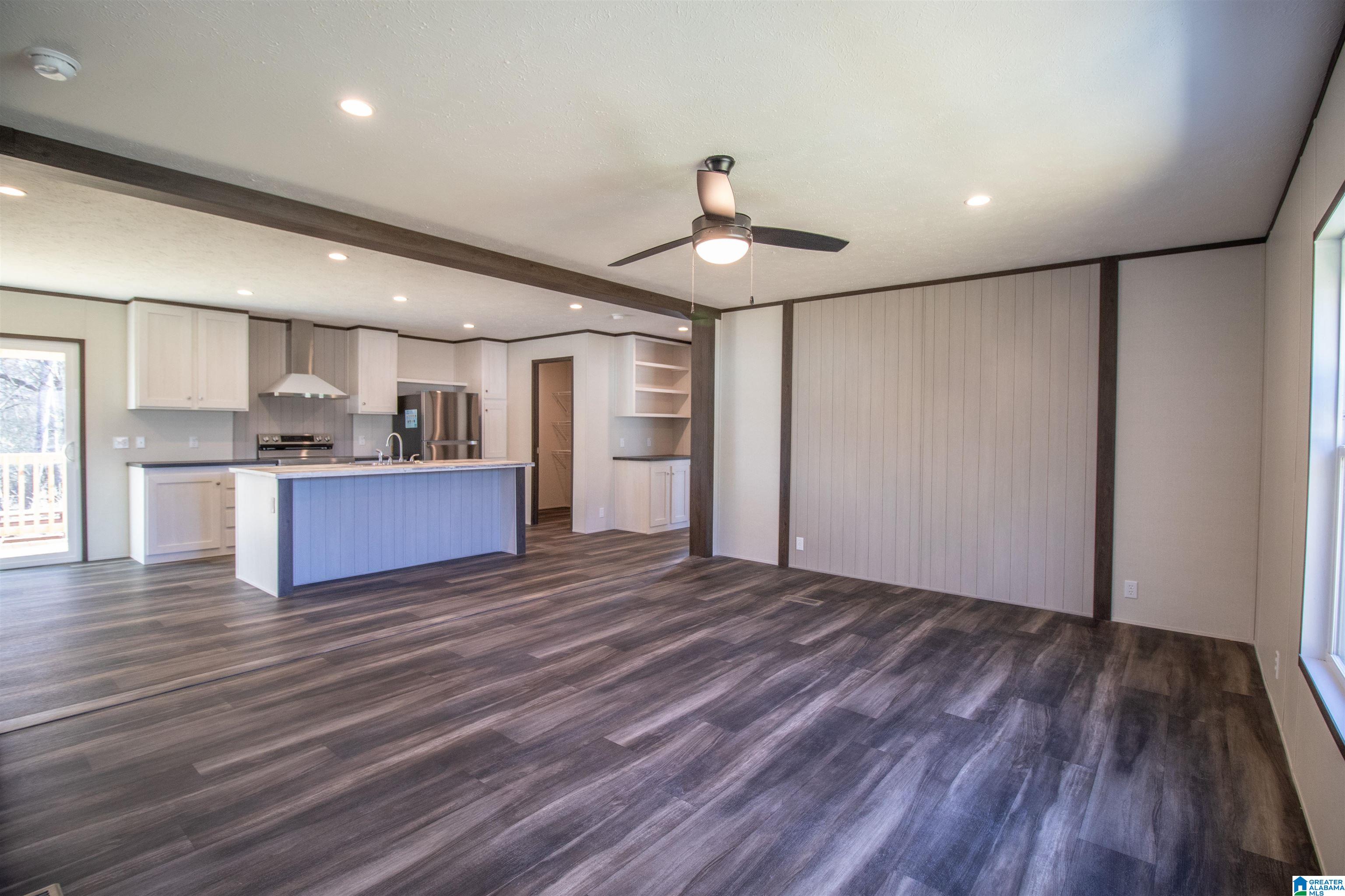 142 QUAIL RUN CIRCLE