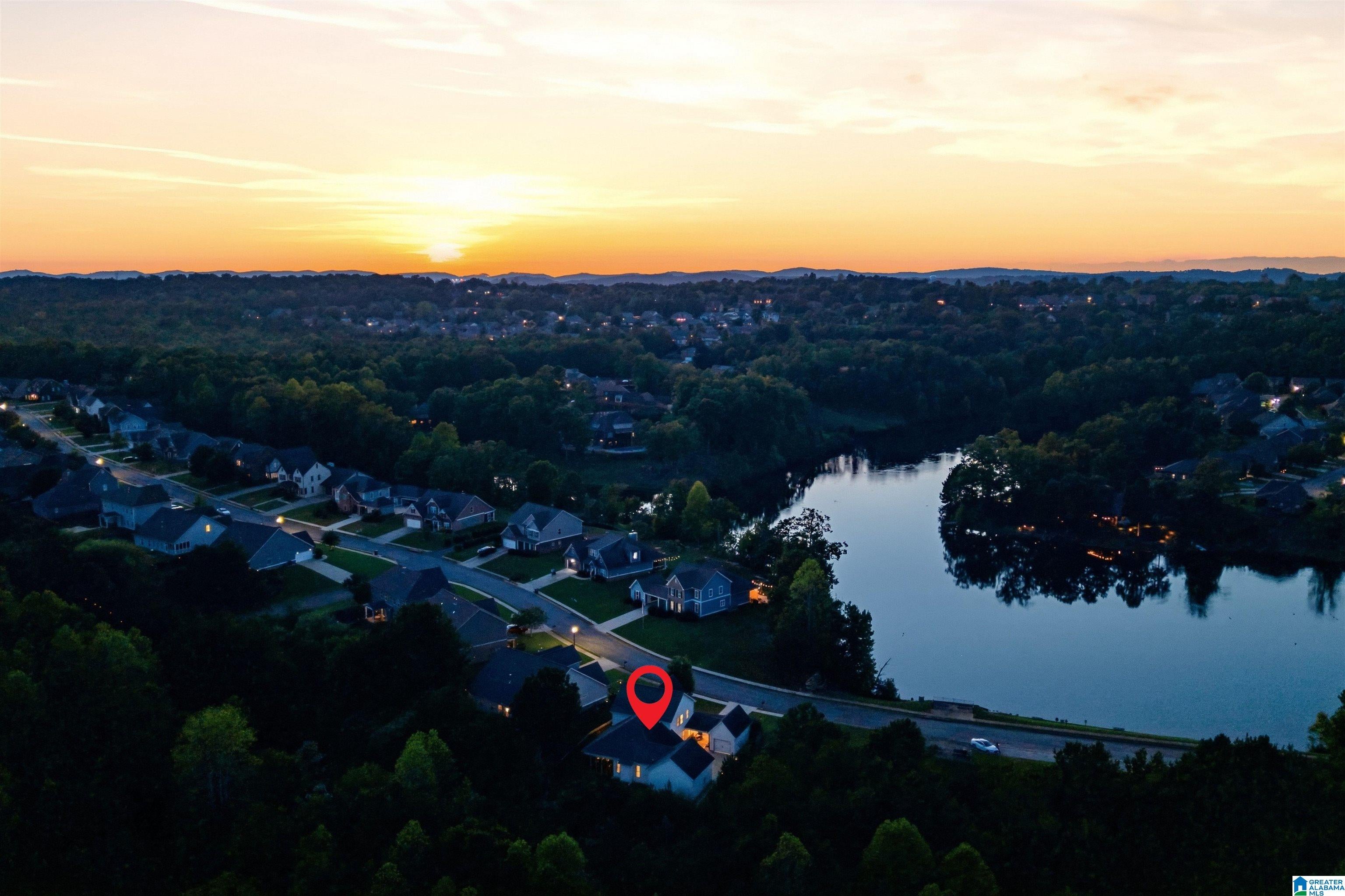 435 LAKE RIDGE DRIVE