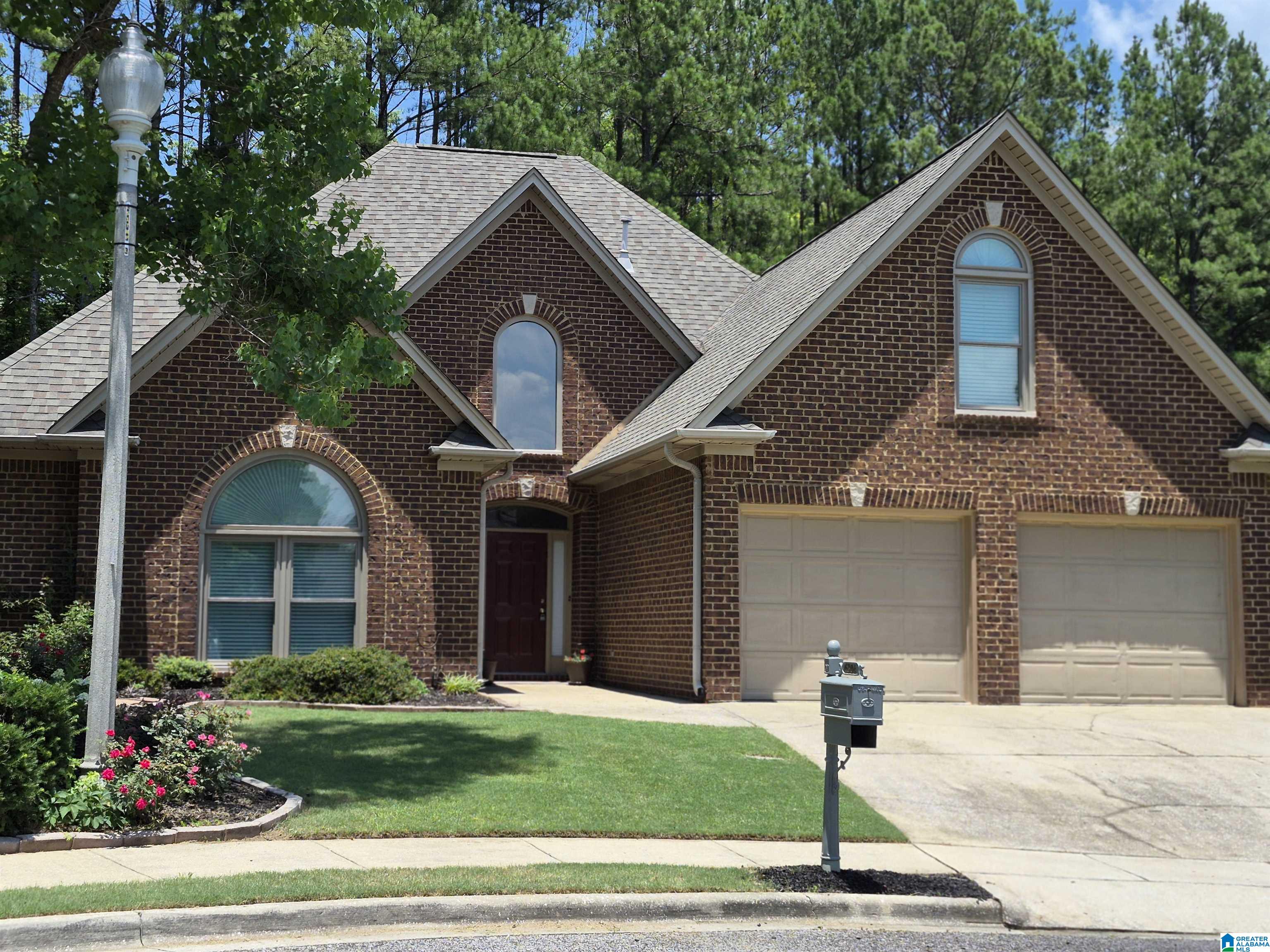 Photo 1 of 24 — 6304 WATERSIDE COVE, HOOVER, AL 35244