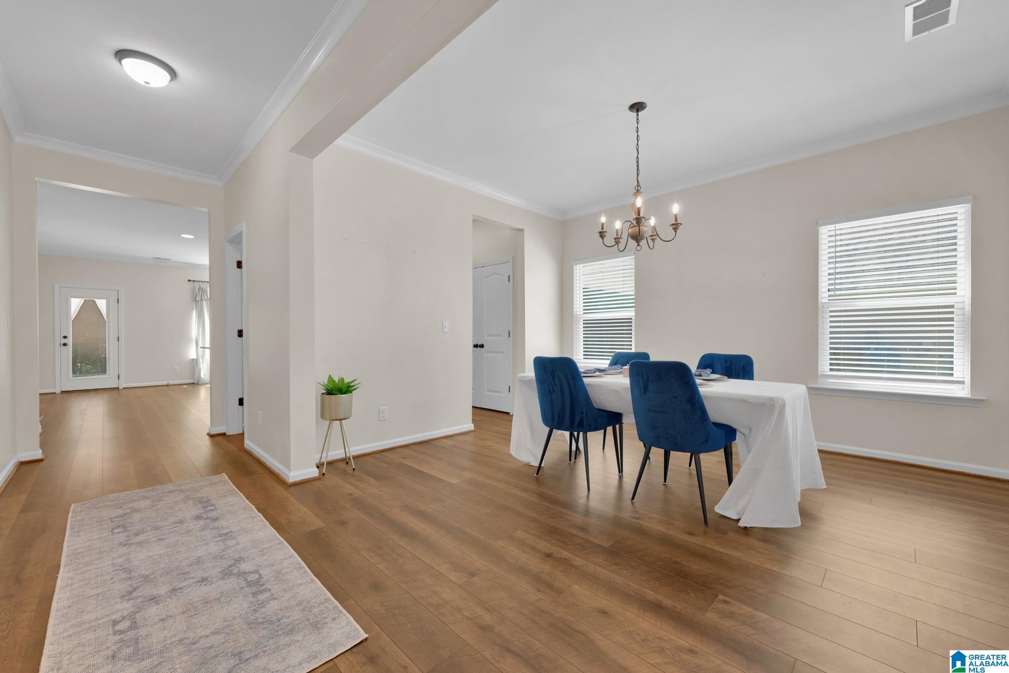 305 LAKE RIDGE DRIVE