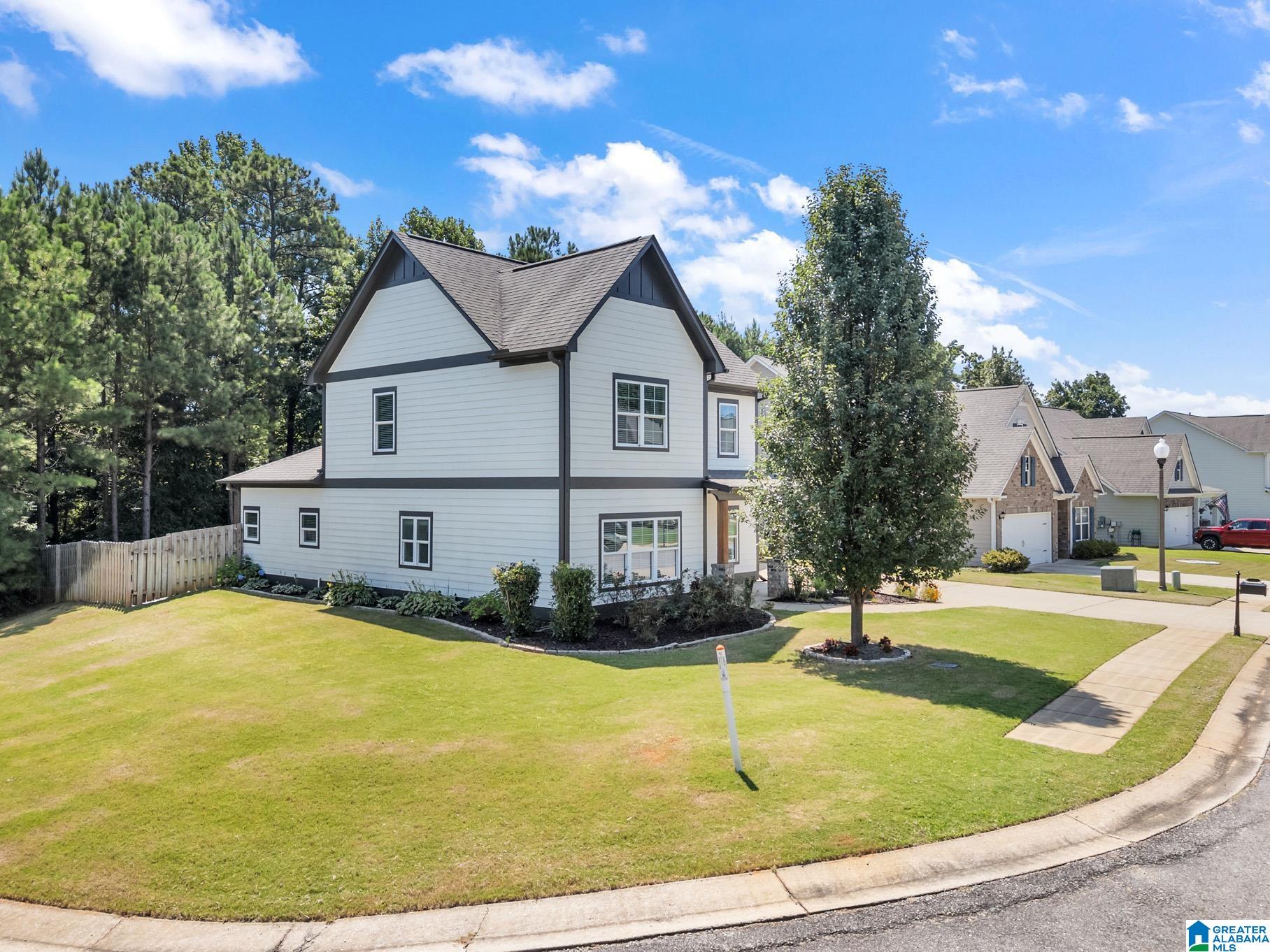 305 LAKE RIDGE DRIVE