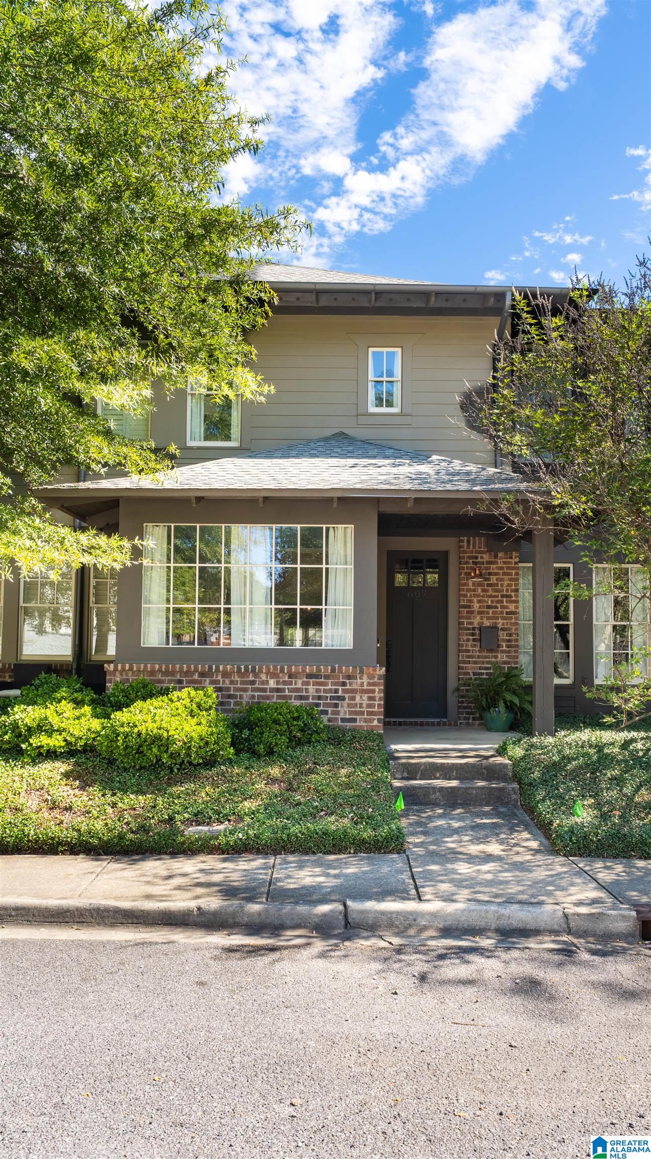 607 RUMBLE AVENUE