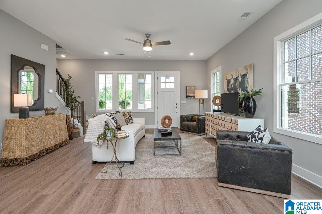 4492 EVERLEE PARKWAY