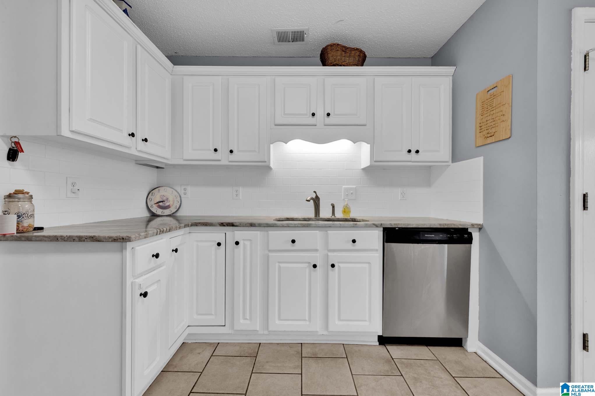 115 COALES BRANCH DRIVE