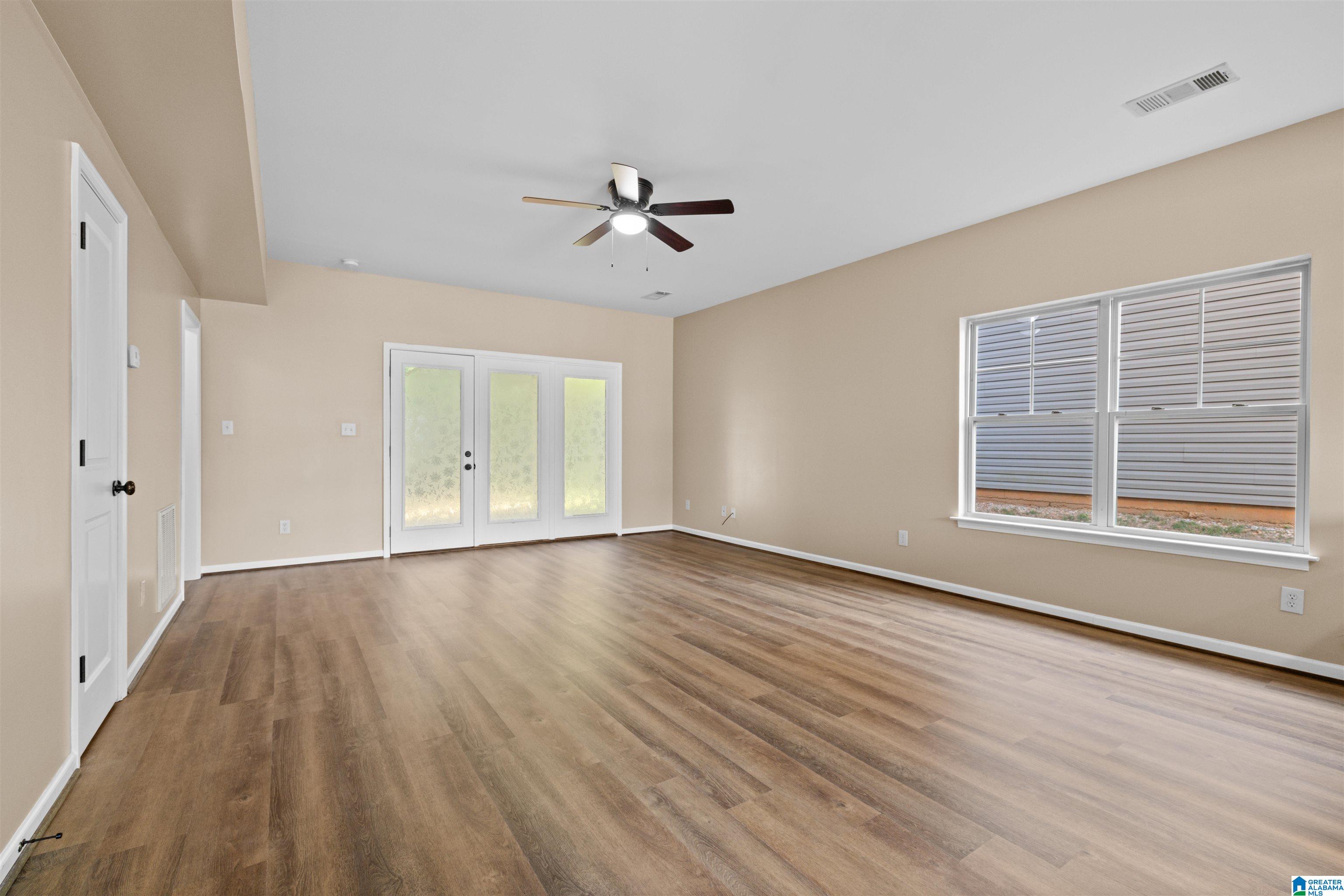 520 THE HEIGHTS LANE