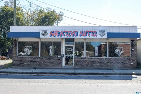 8302 THORNTON AVENUE LEEDS AL 35094